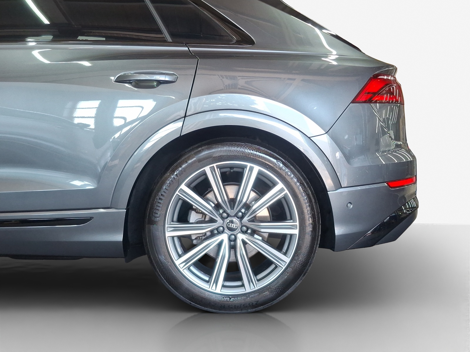AUDI Q8 SUV TDI quattro 210 kW tiptronic-image-13