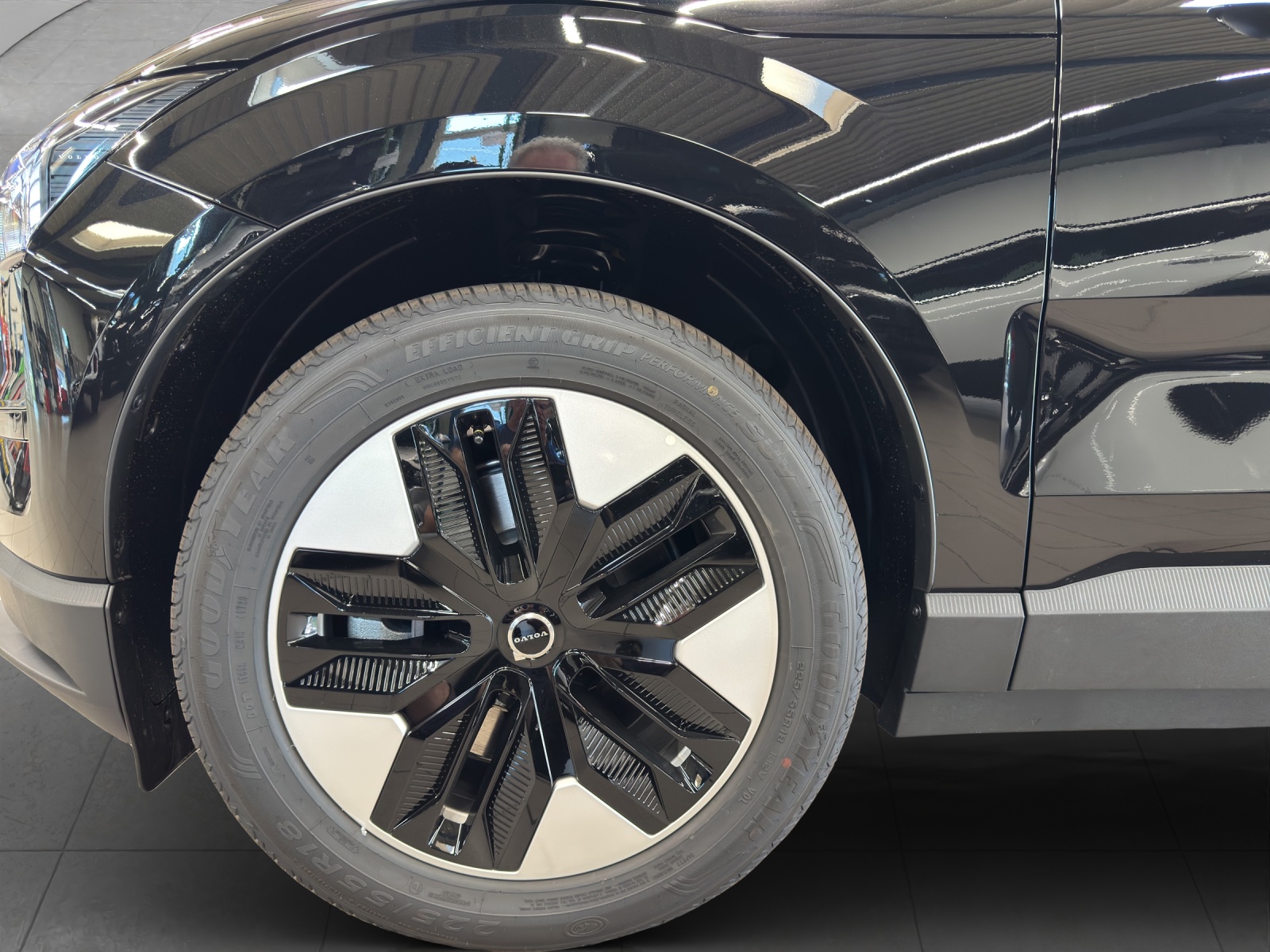 VOLVO EX30 E60 Core-image-6