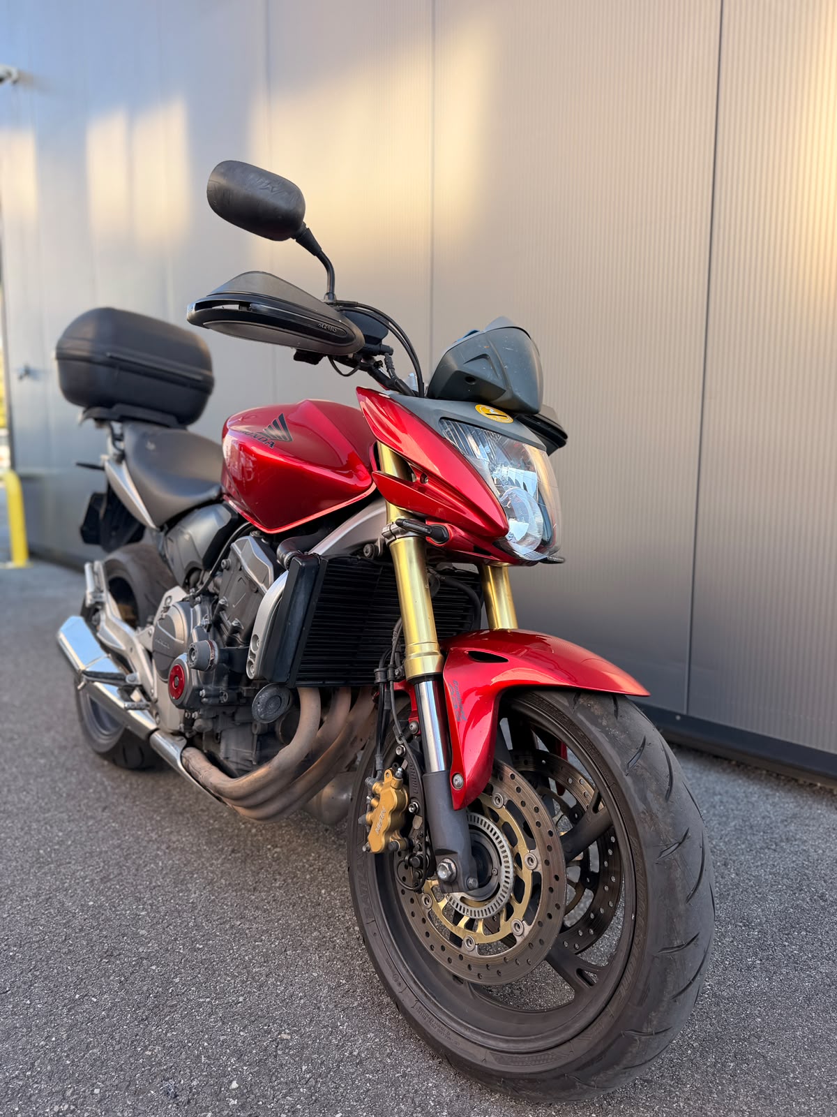HONDA CB 600 F ABS Hornet-image-1