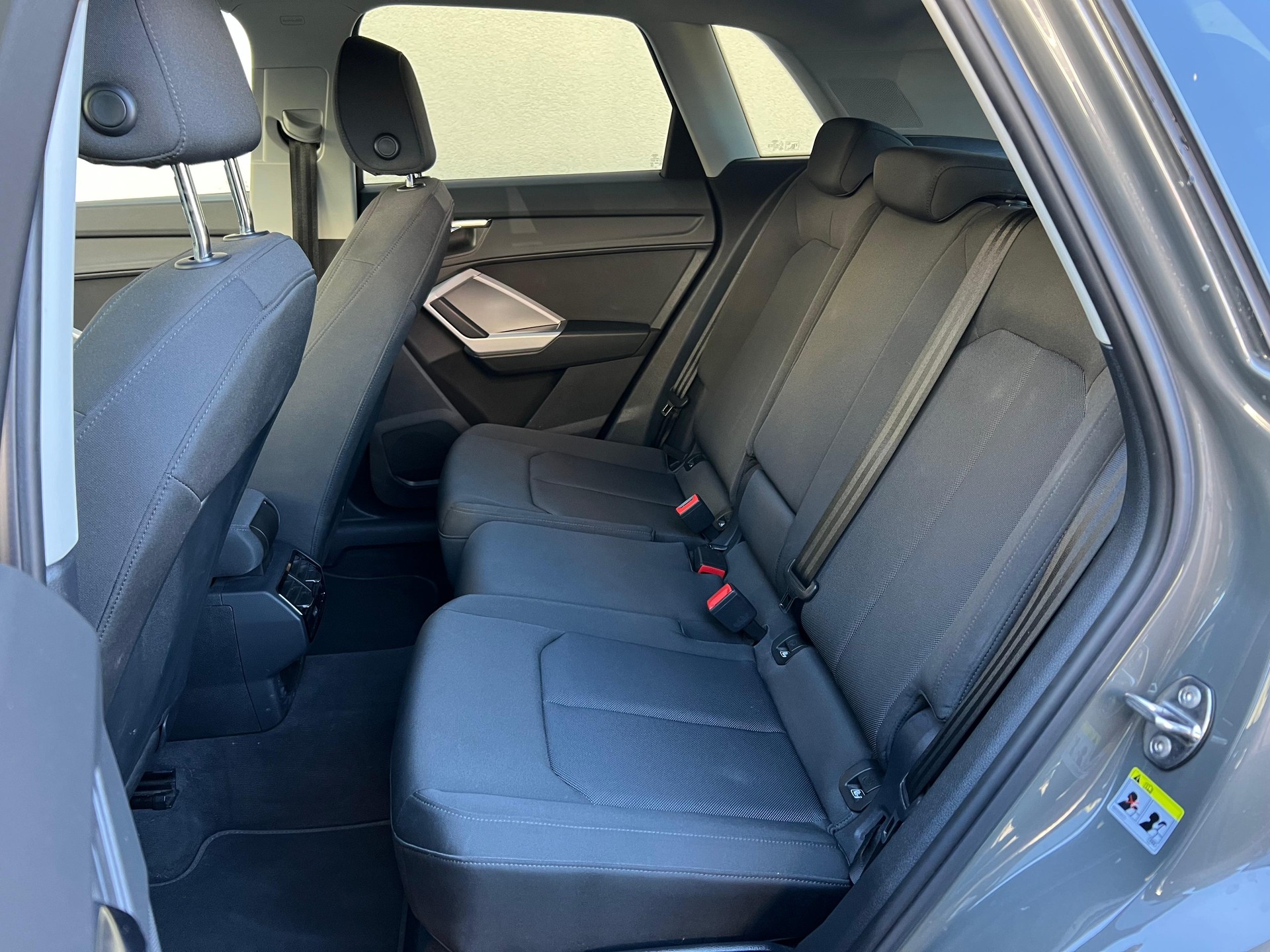 AUDI Q3 35 TFSI S-tronic-image-11