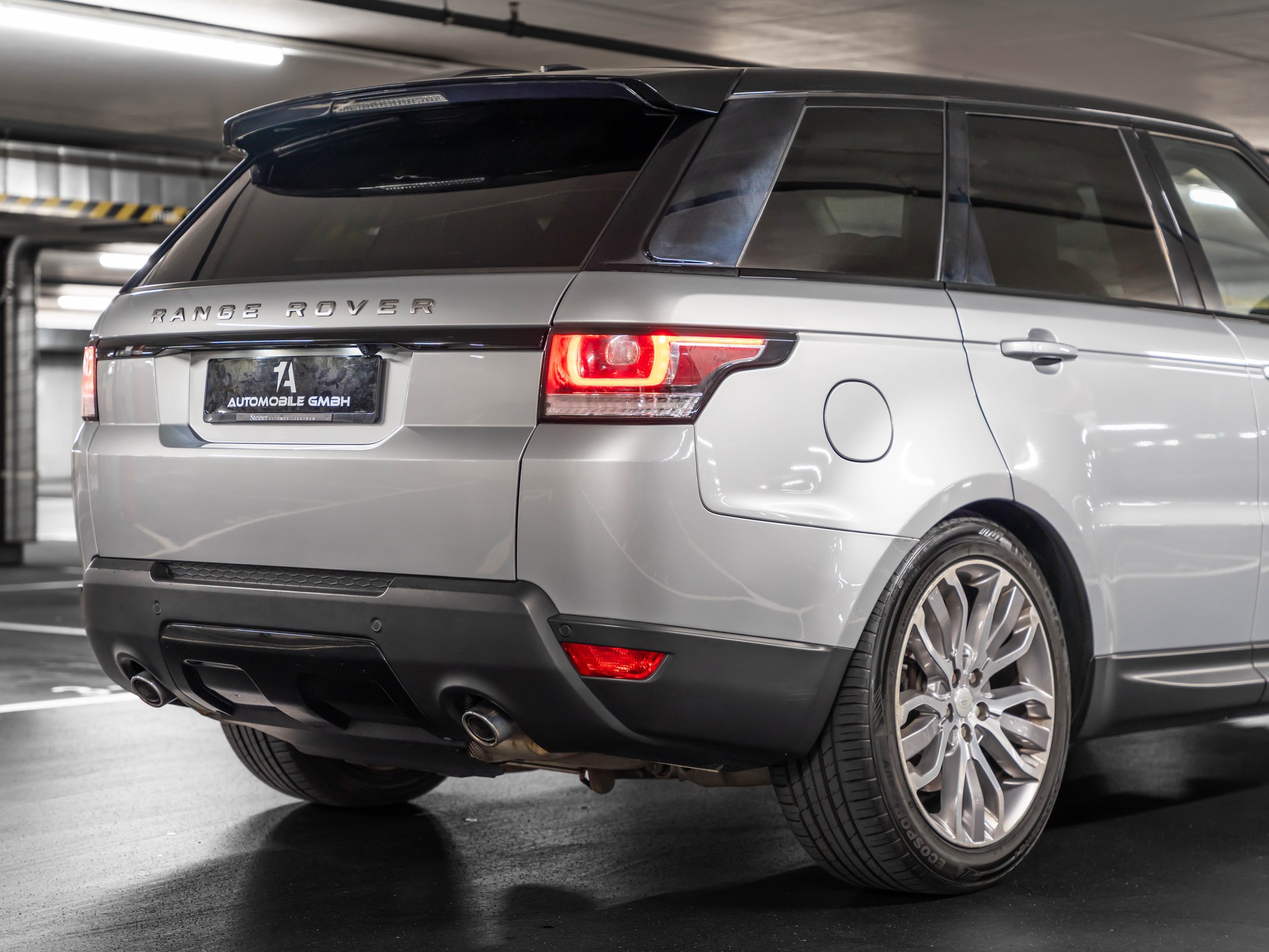 LAND ROVER Range Rover Sport 3.0 SDV6 HSE Dynamic Automatic-image-8