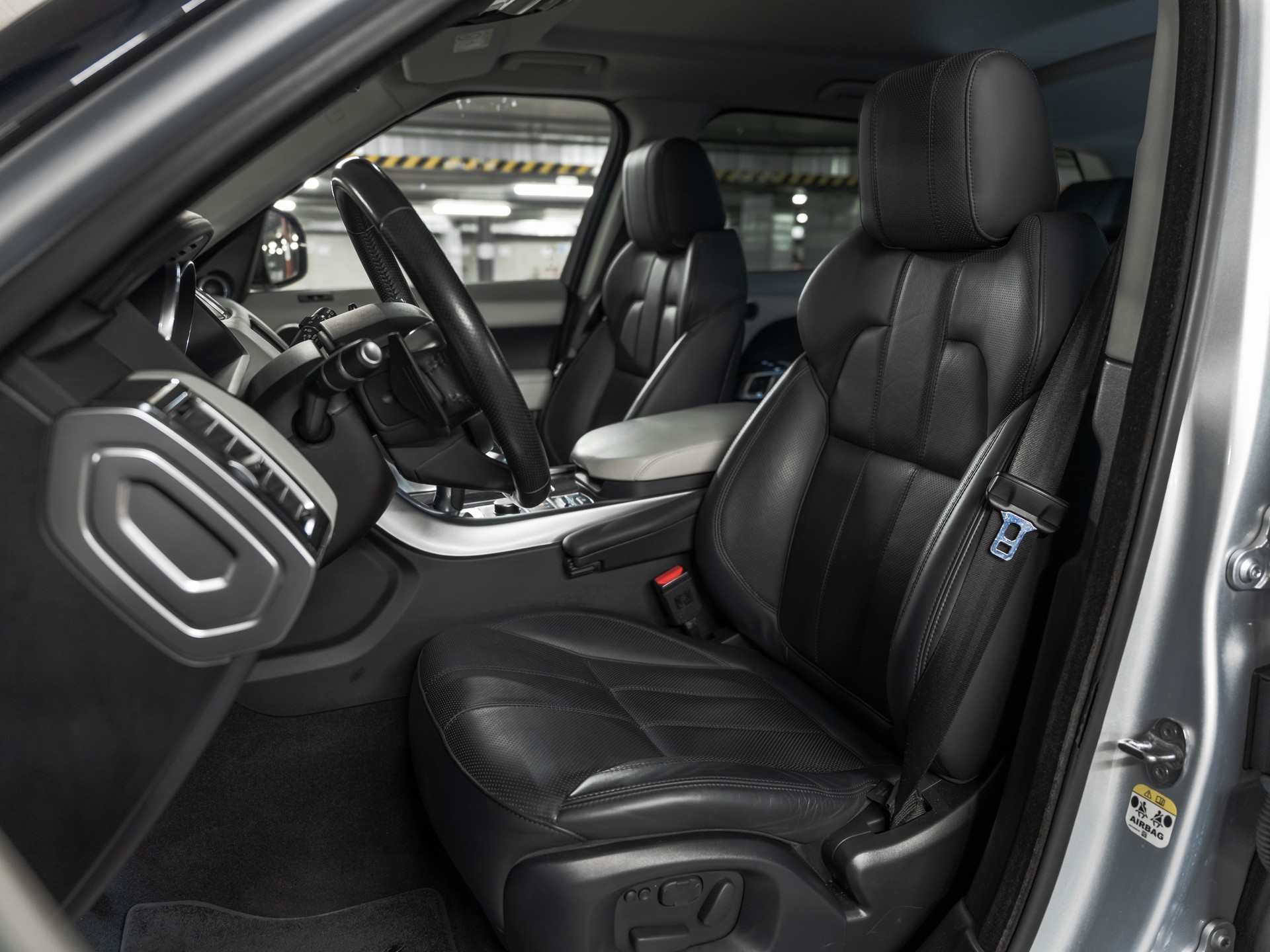 LAND ROVER Range Rover Sport 3.0 SDV6 HSE Dynamic Automatic-image-29