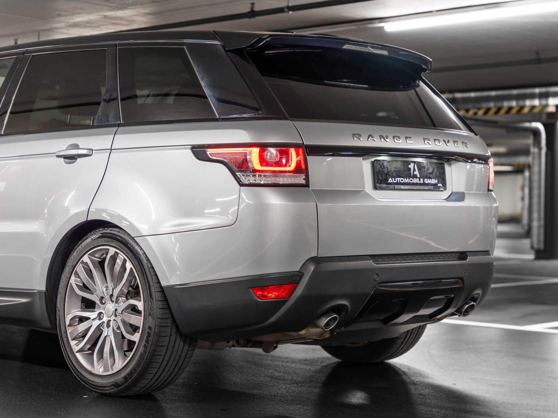 LAND ROVER Range Rover Sport 3.0 SDV6 HSE Dynamic Automatic-image-6
