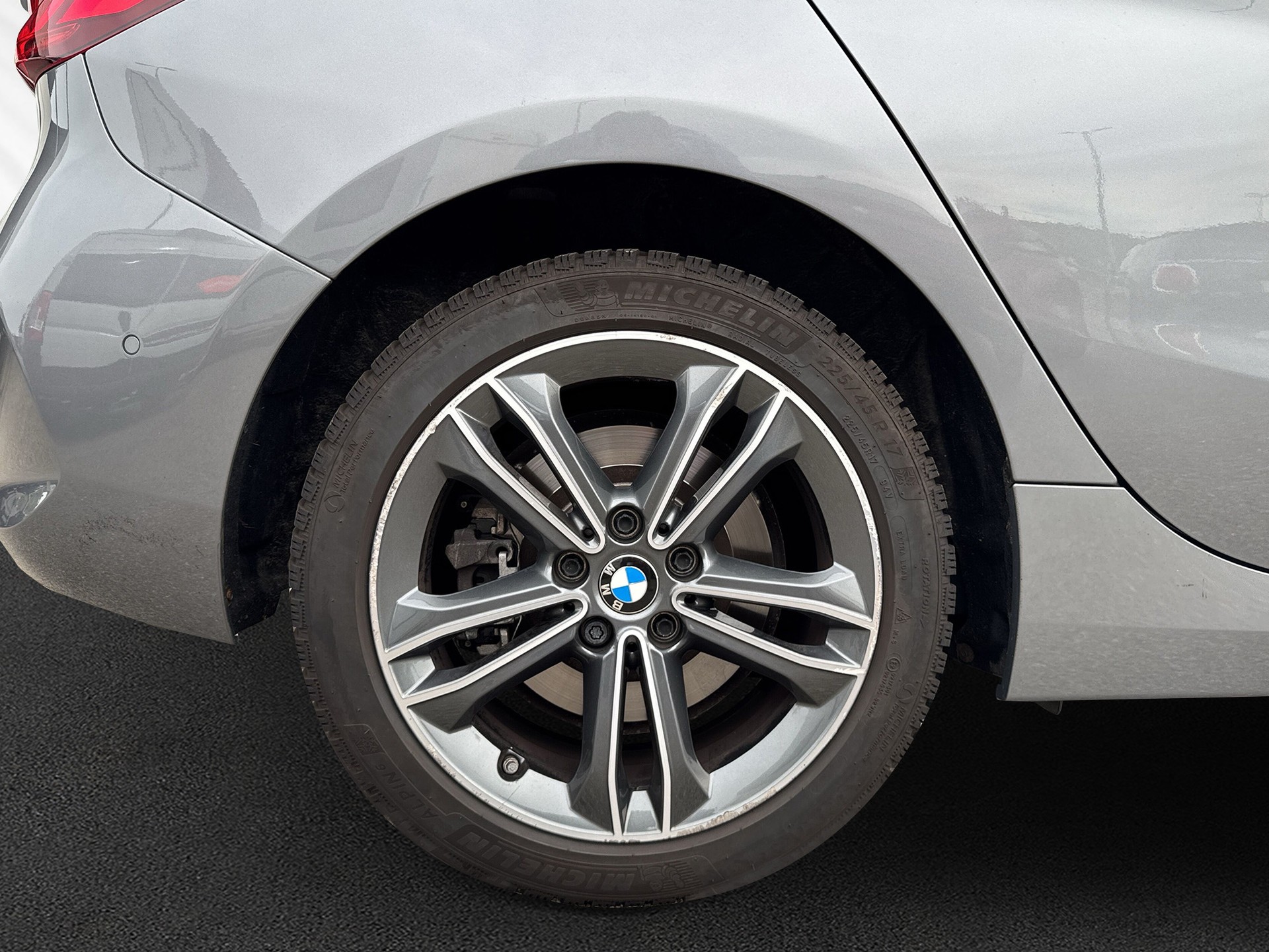 BMW 120i Sport Line Steptronic-image-8