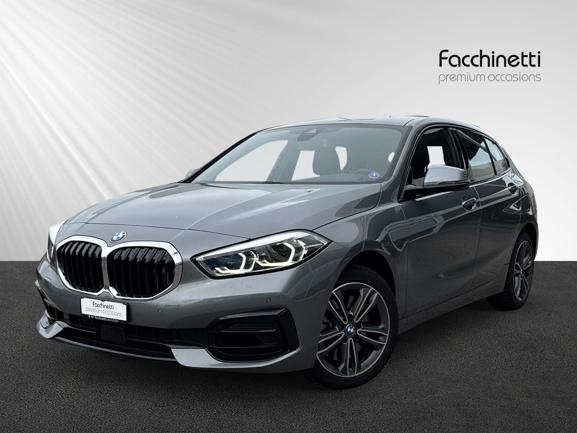 BMW 120i Sport Line Steptronic