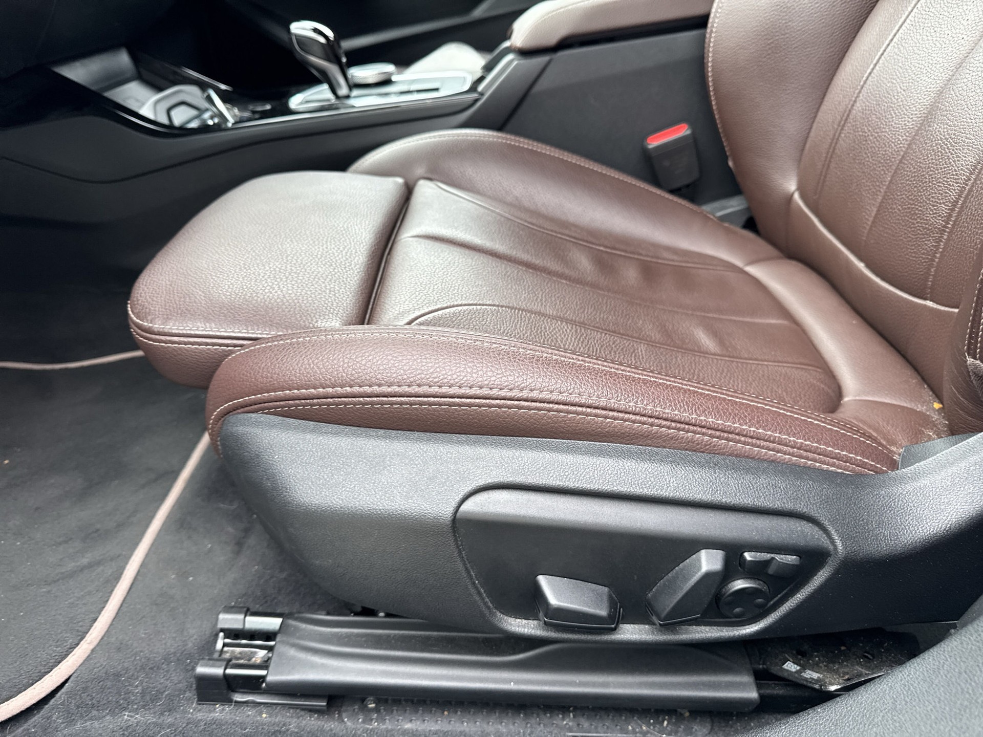 BMW 120i Sport Line Steptronic-image-17