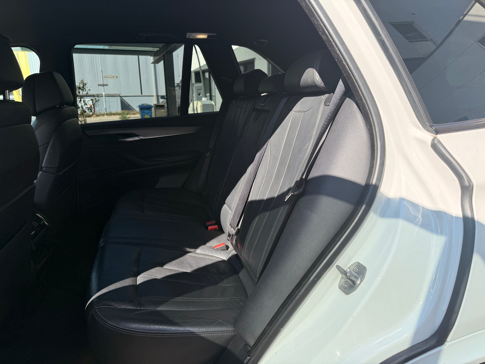 BMW X5 xDrive 30d Steptronic M Sport-image-15