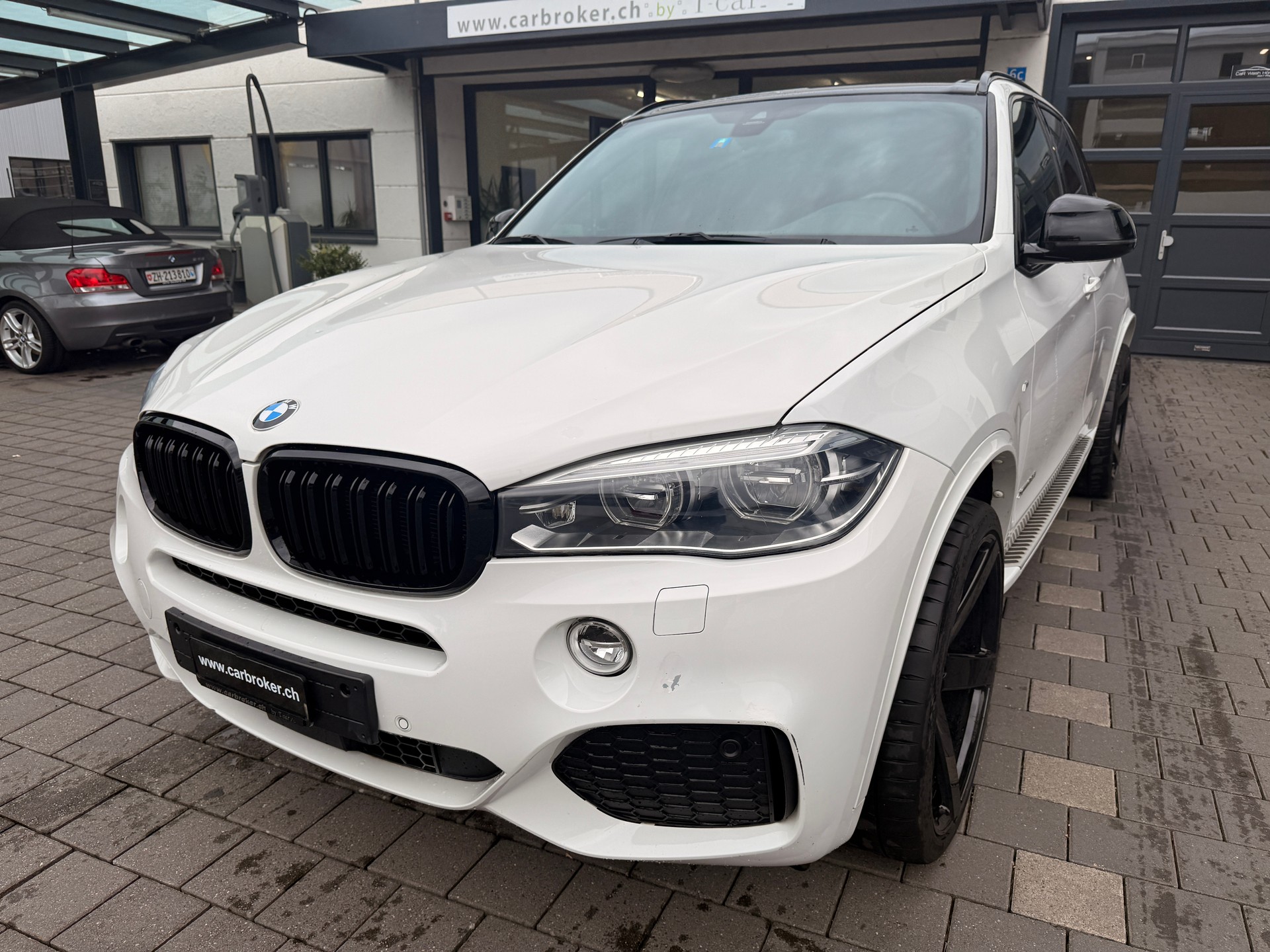 BMW X5 xDrive 30d Steptronic M Sport-image-1