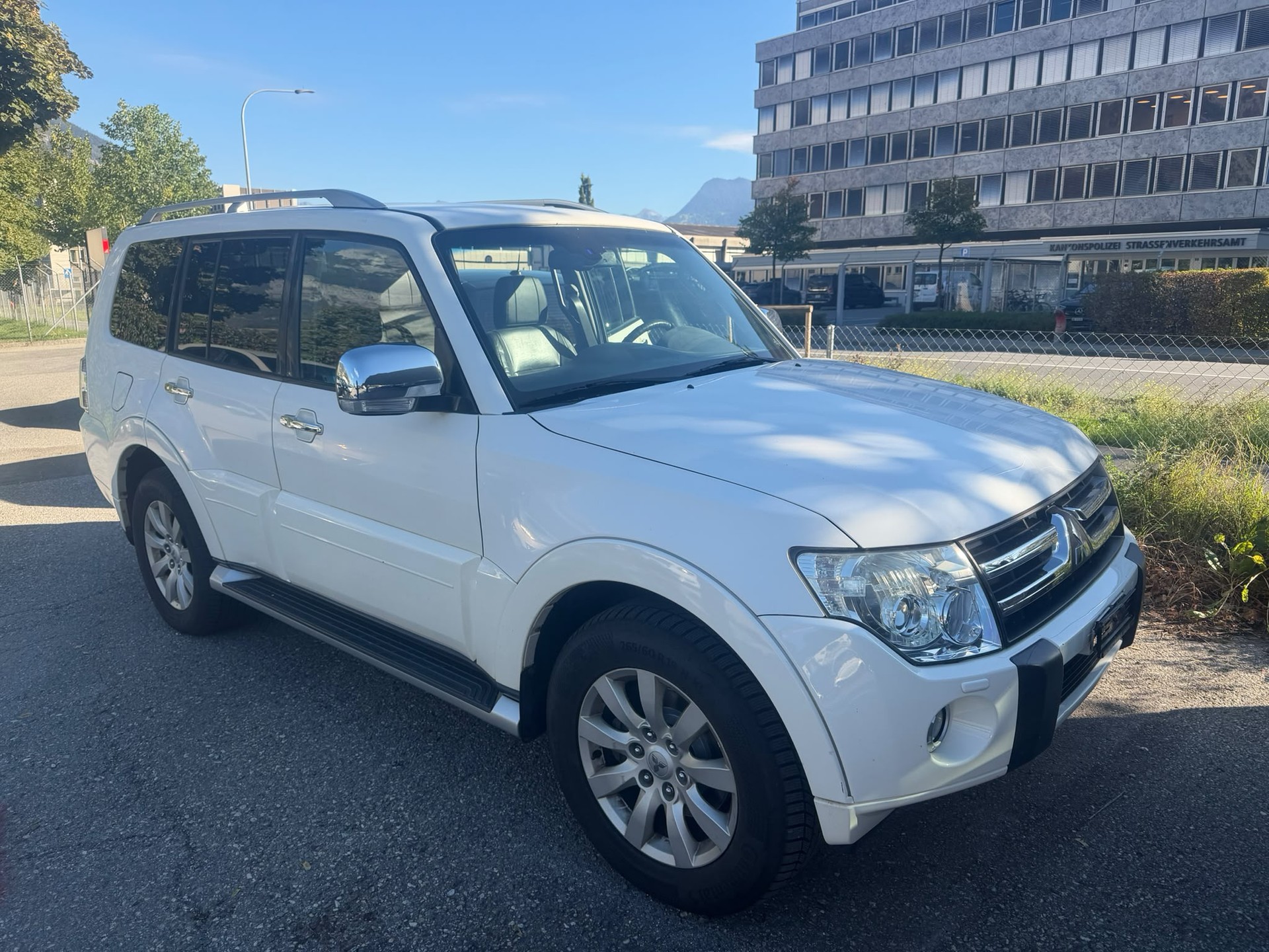 MITSUBISHI Pajero 3.2 DI-D Automatic