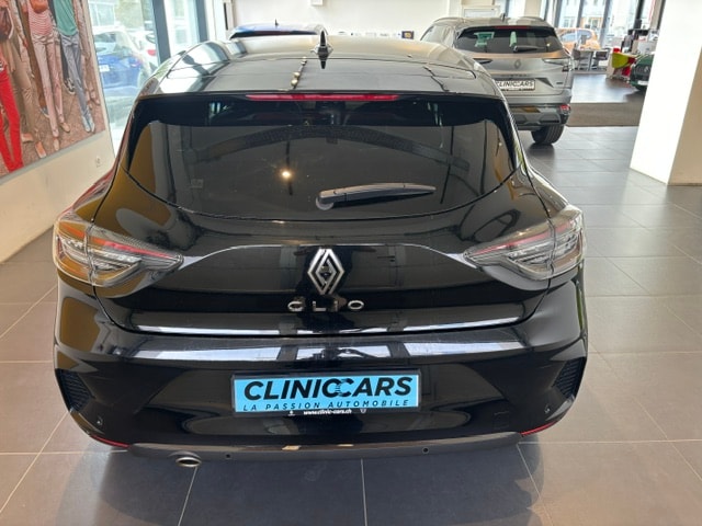 RENAULT Clio 1.0 Techno X-Tronic-image-6