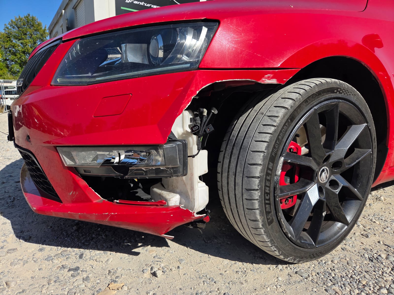 SKODA Octavia Combi 2.0 TSI RS DSG-image-6