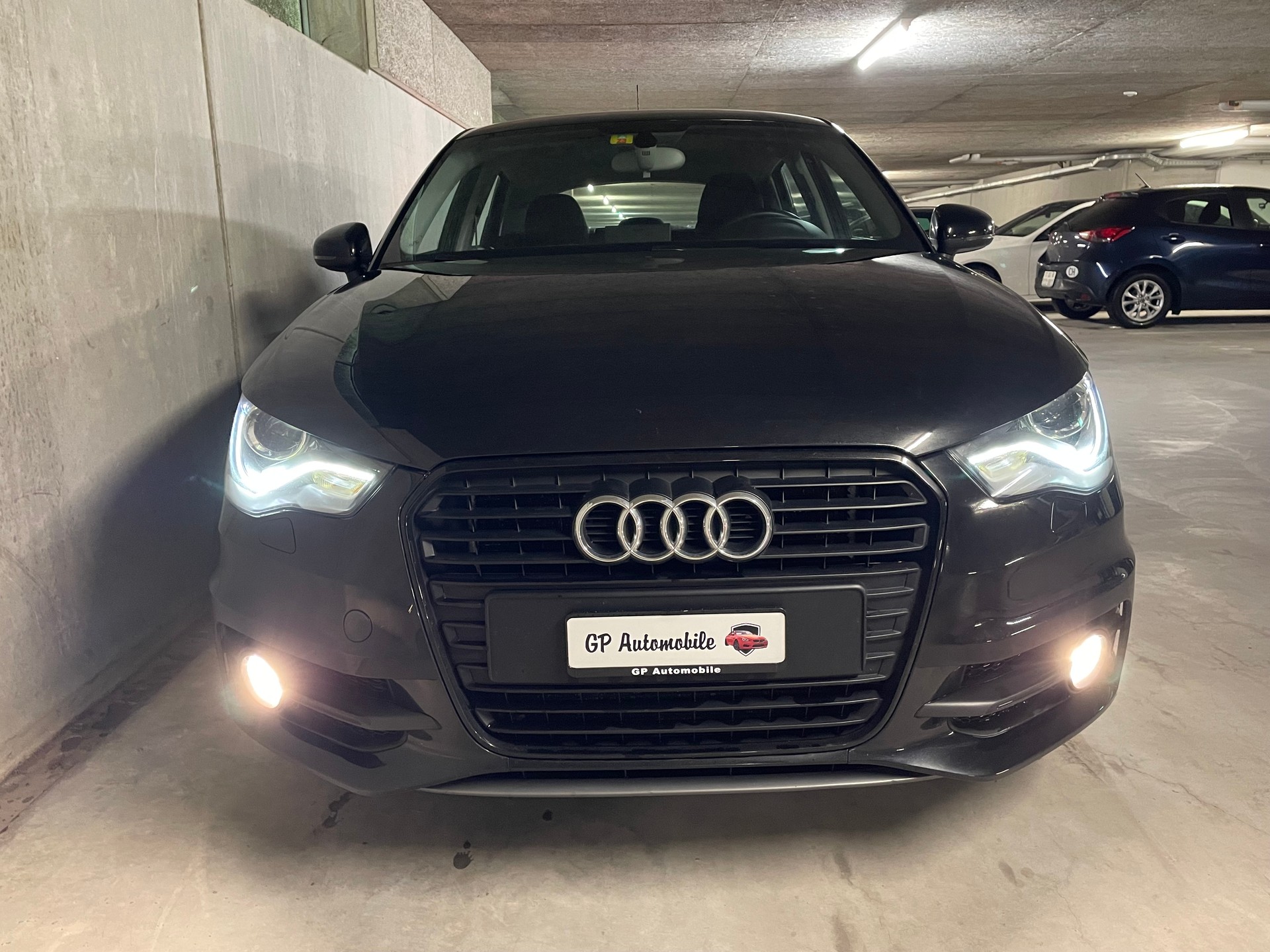 AUDI 1.2 TFSI Admired S-Line-image-6