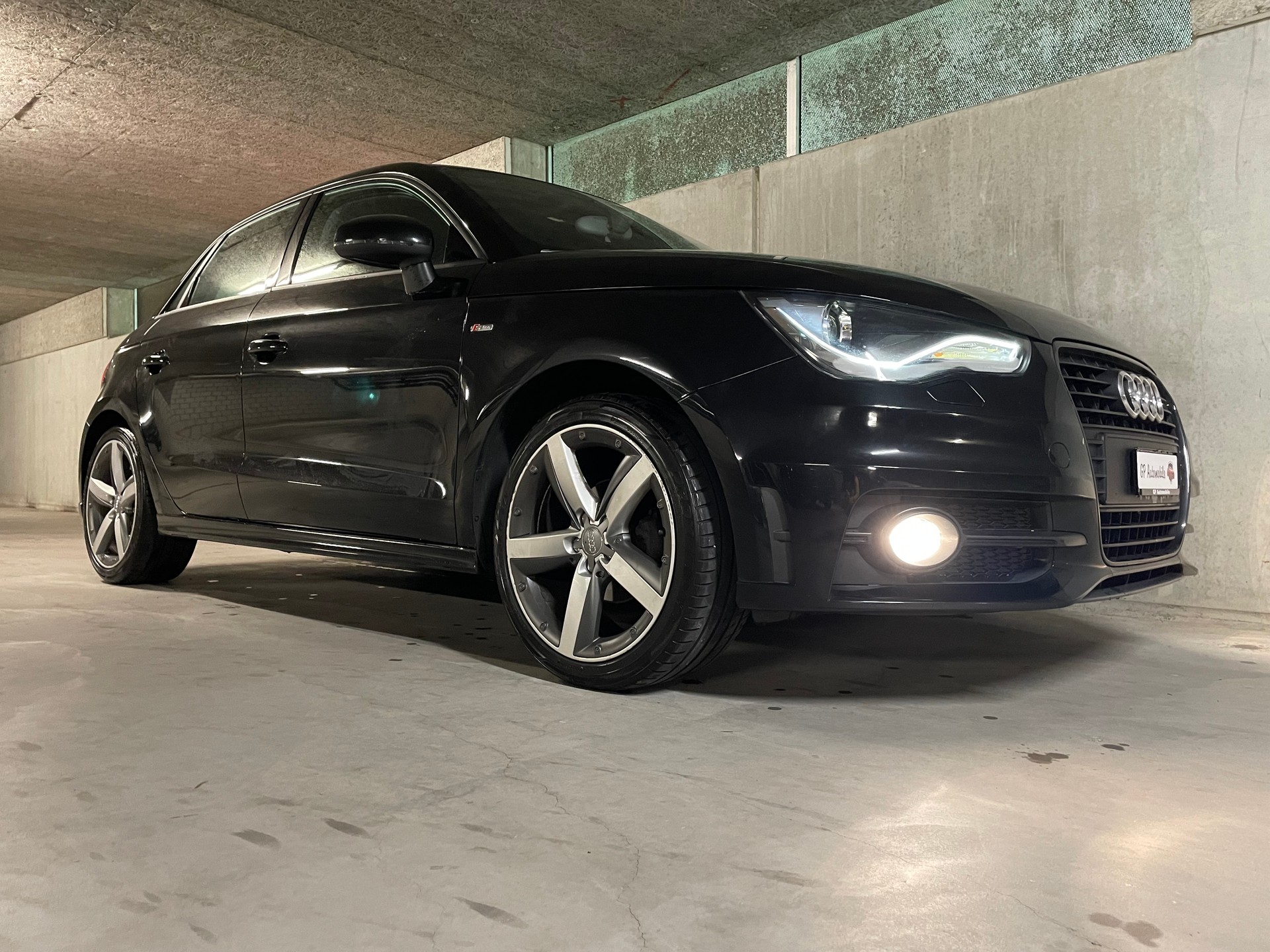 AUDI 1.2 TFSI Admired S-Line-image-11