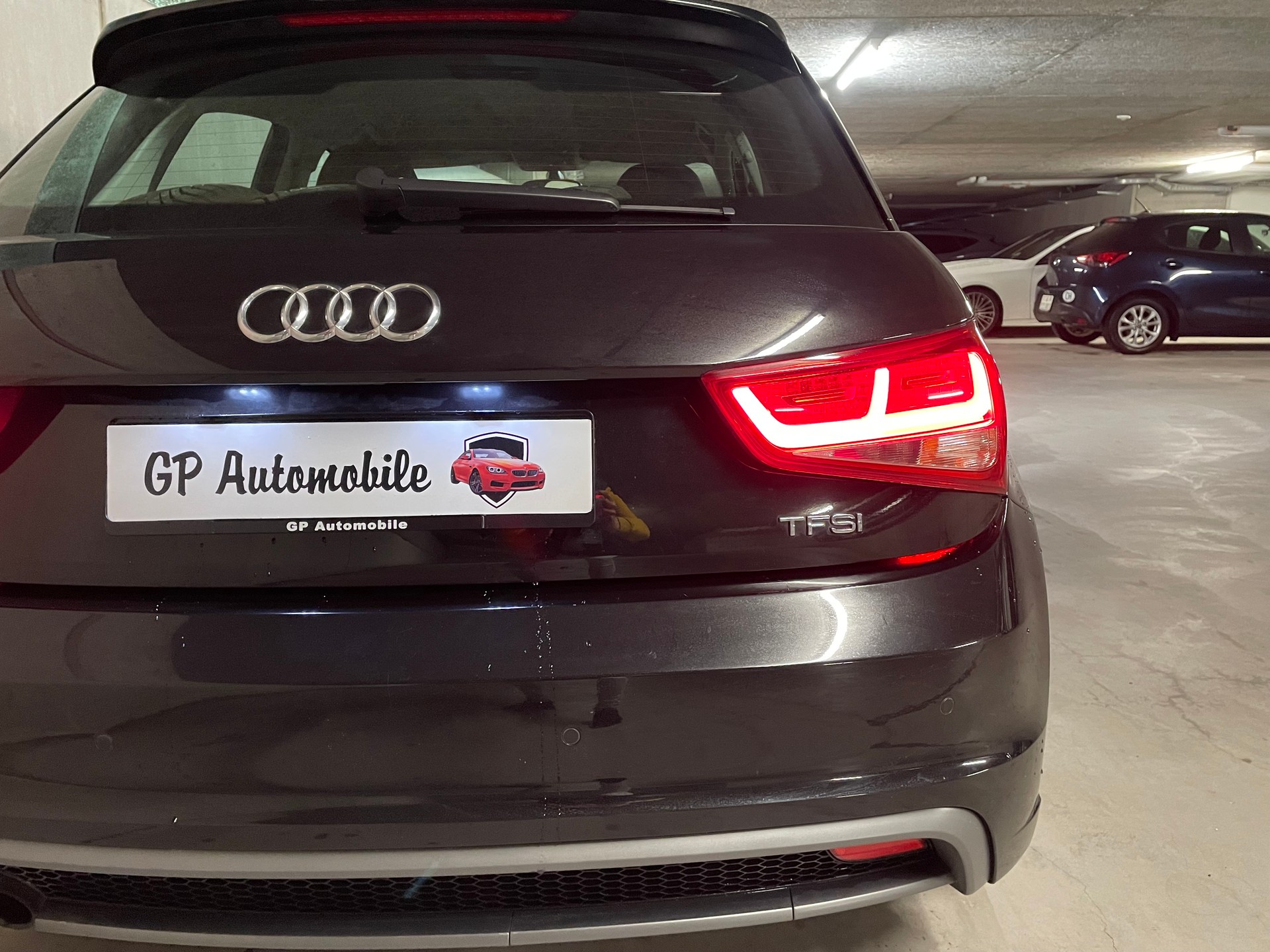 AUDI 1.2 TFSI Admired S-Line-image-16