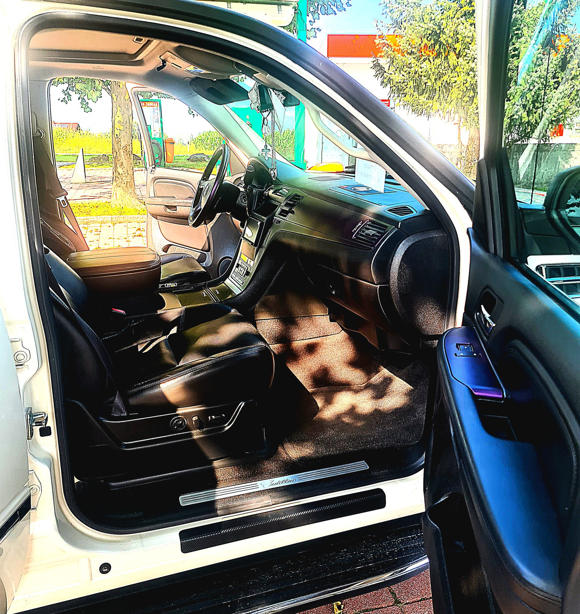 CADILLAC Escalade EXT Pickup Ein sehr seltenes Stück der Extraklasse-image-8