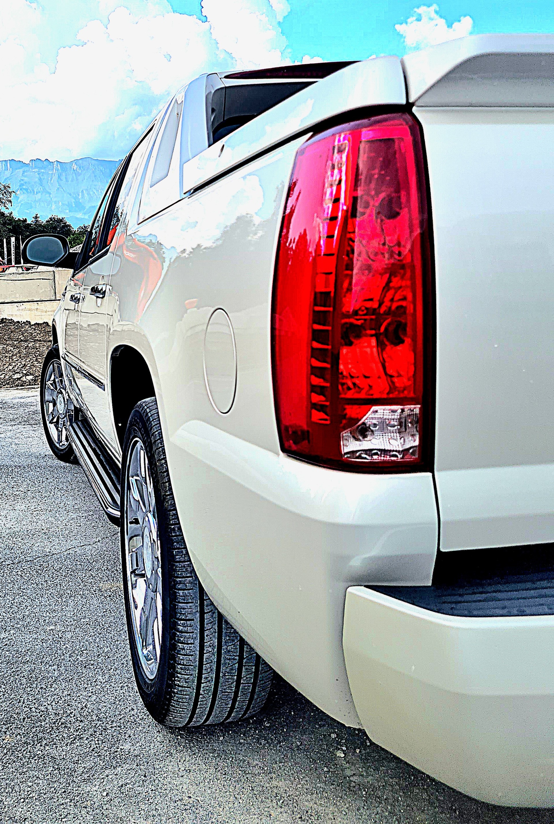 CADILLAC Escalade EXT Pickup Ein sehr seltenes Stück der Extraklasse-image-2