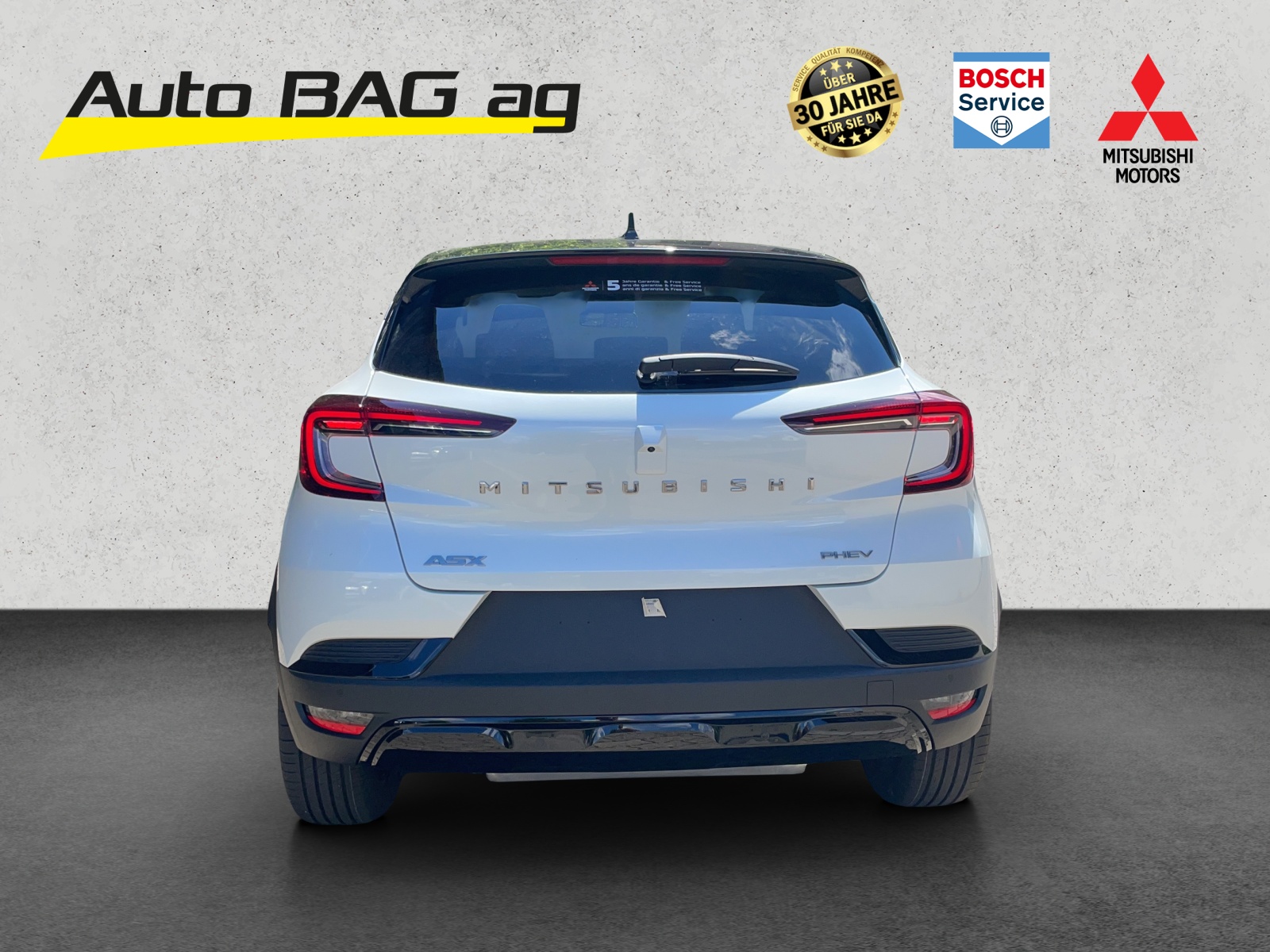 MITSUBISHI ASX 1.6 PHEV Instyle-image-3