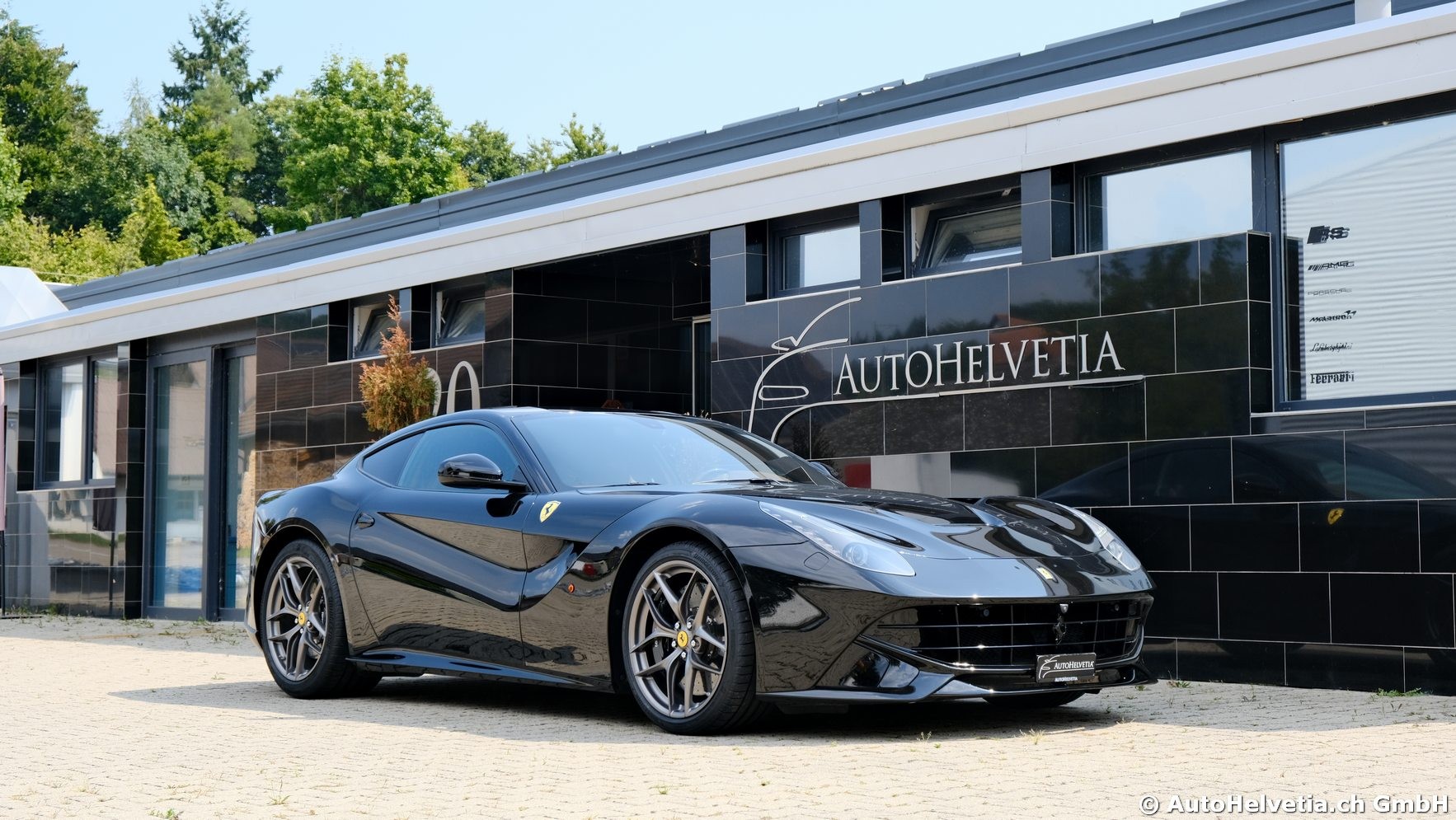 FERRARI F12 Berlinetta