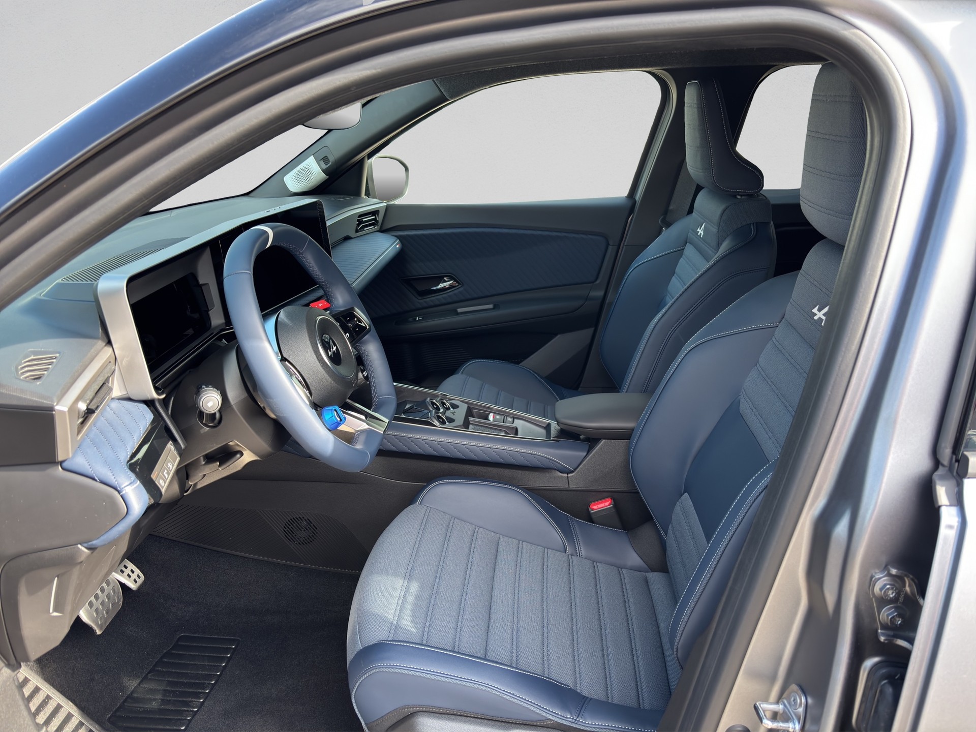 ALPINE A290 220 52kWh GT Performance-image-8