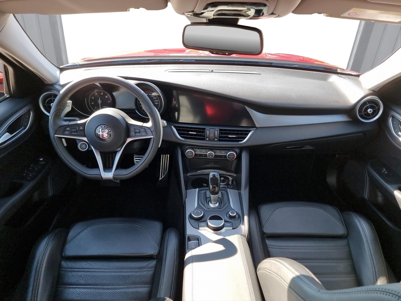 ALFA ROMEO Giulia 2.0 Q4 Veloce-image-10