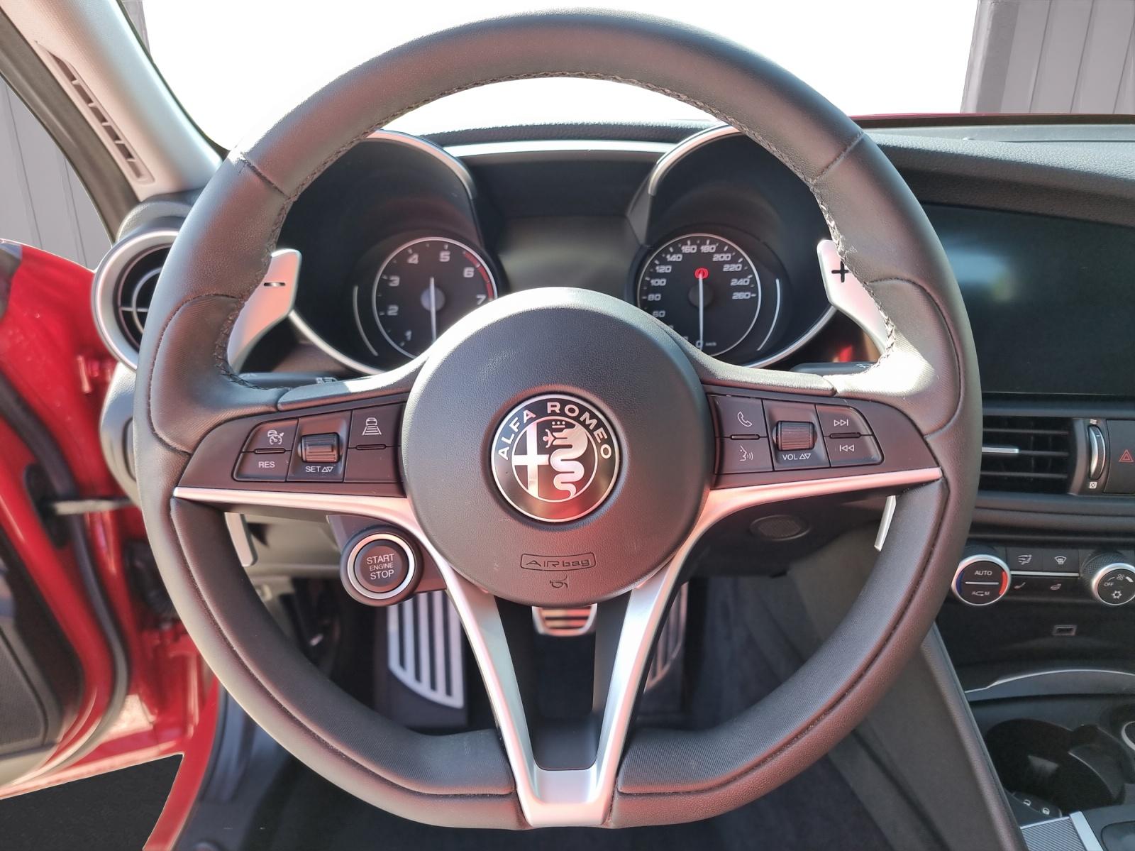 ALFA ROMEO Giulia 2.0 Q4 Veloce-image-8