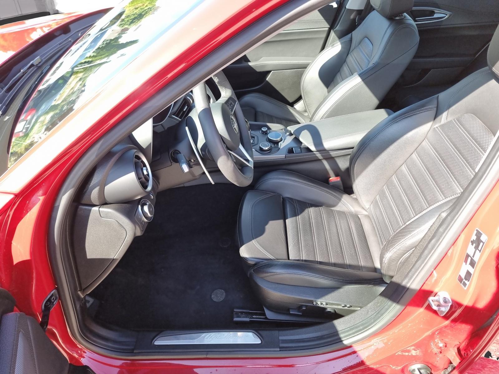 ALFA ROMEO Giulia 2.0 Q4 Veloce-image-7