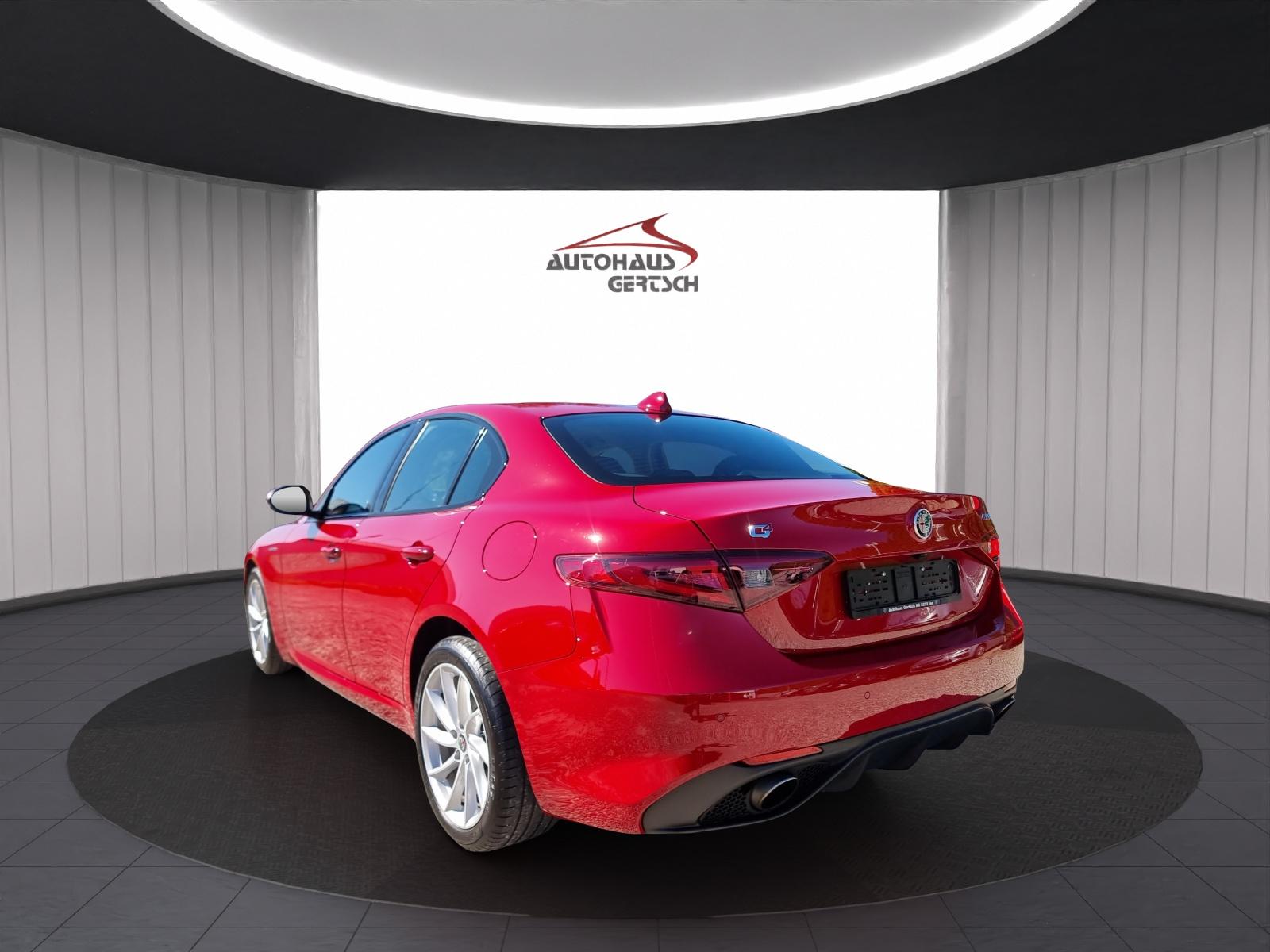 ALFA ROMEO Giulia 2.0 Q4 Veloce-image-5