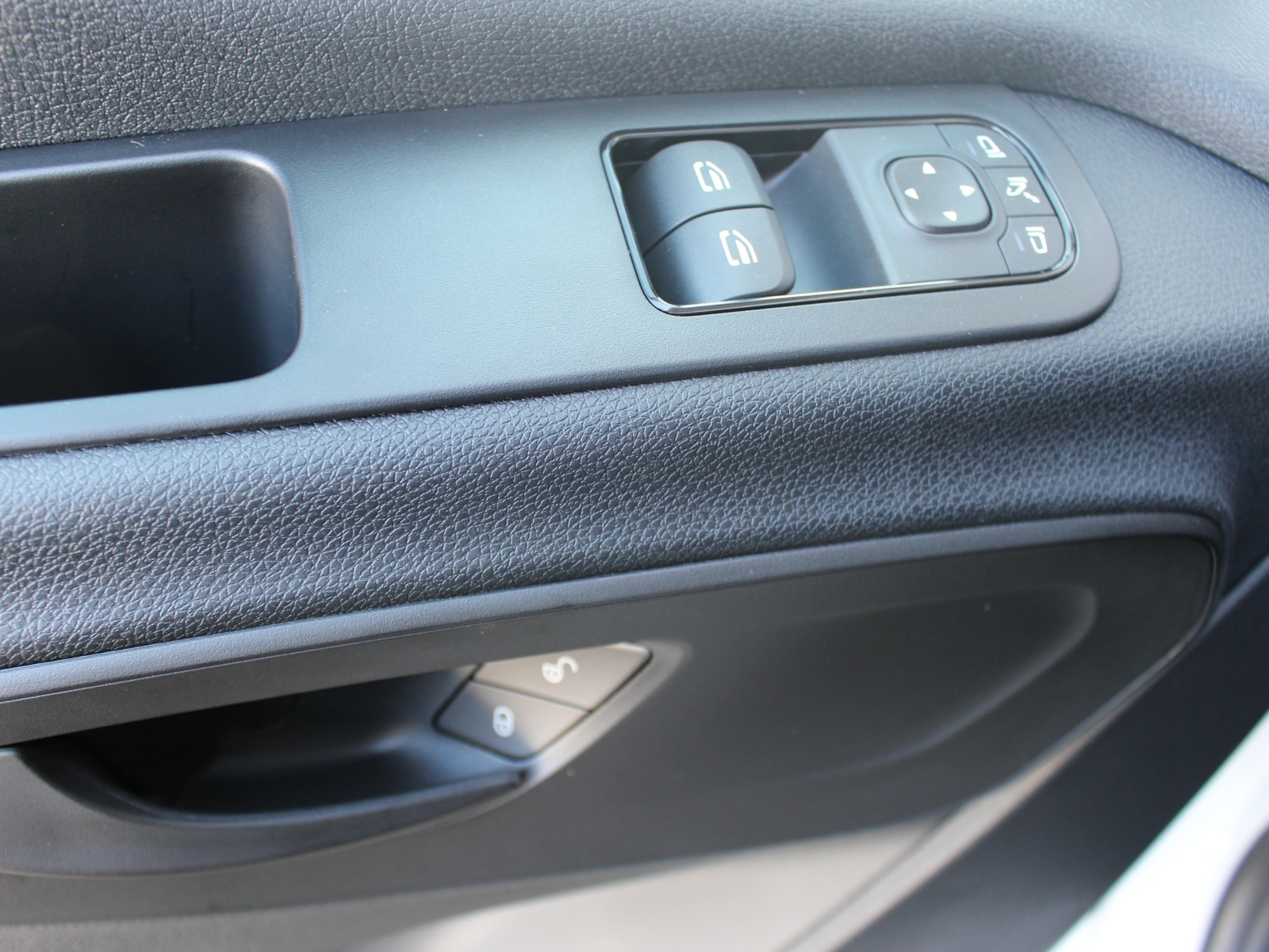 MERCEDES-BENZ Sprinter 315 CDI Pro KA 3665 S-image-12