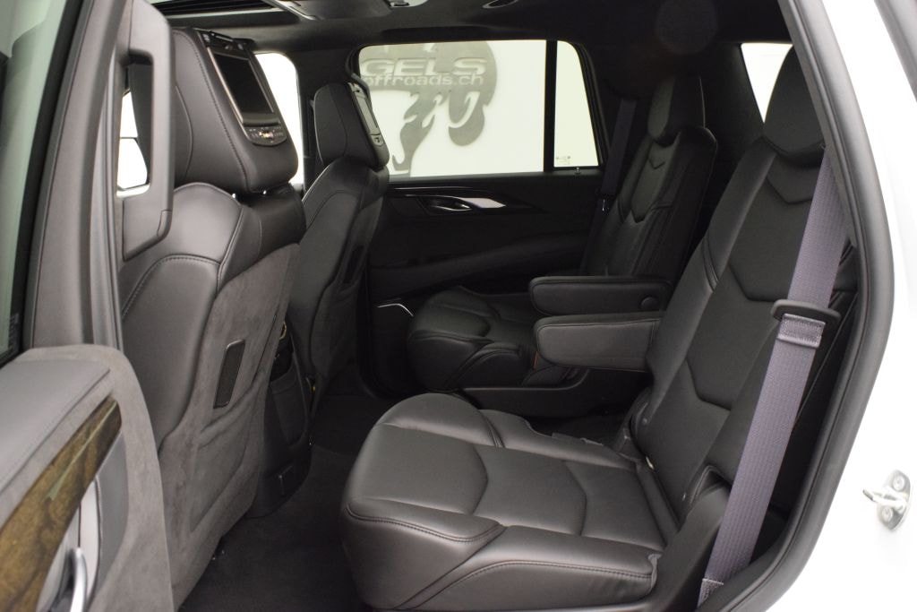 CADILLAC Escalade 6.2 Platinum-image-14