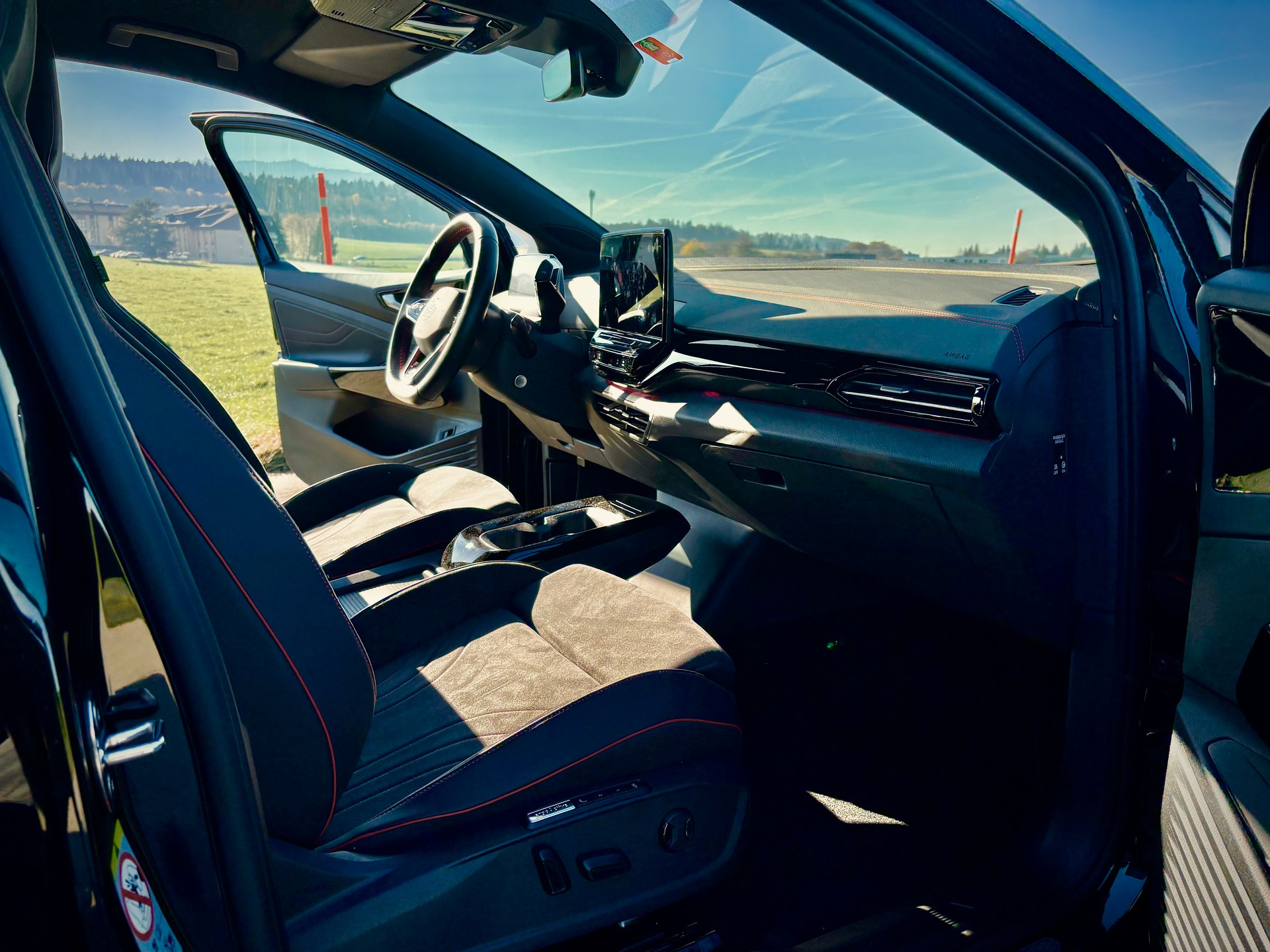 VW GTX 77 kWh 4Motion-image-5