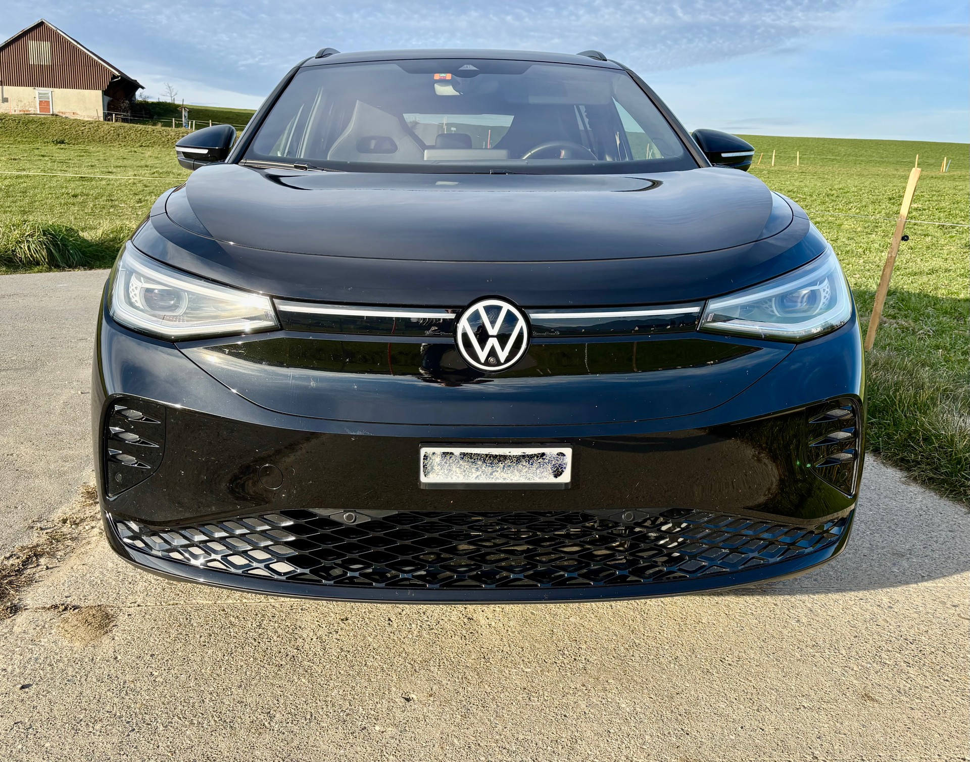 VW GTX 77 kWh 4Motion-image-1