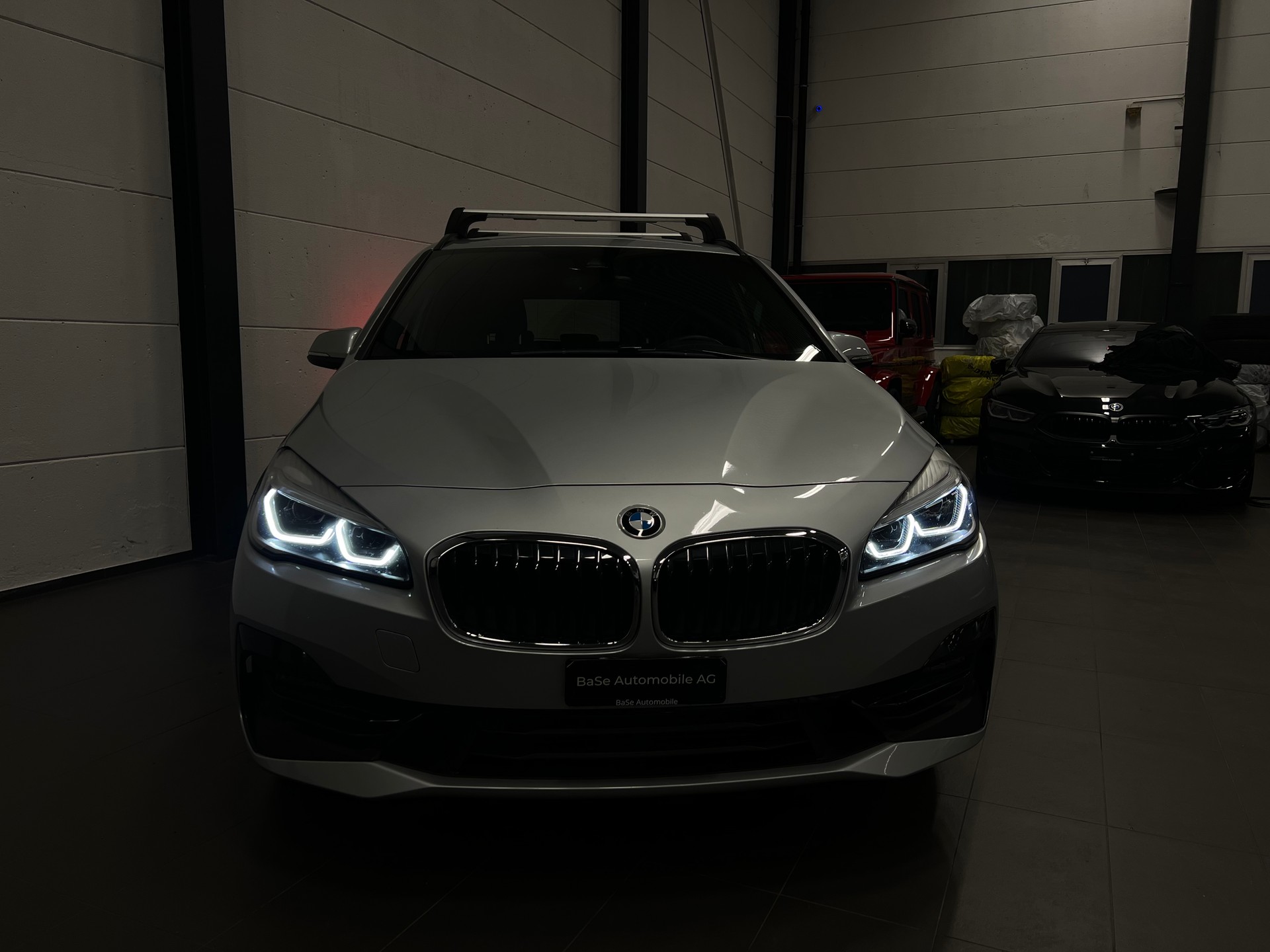 BMW 220d xDrive Active Tourer Steptronic Sport Line-image-7