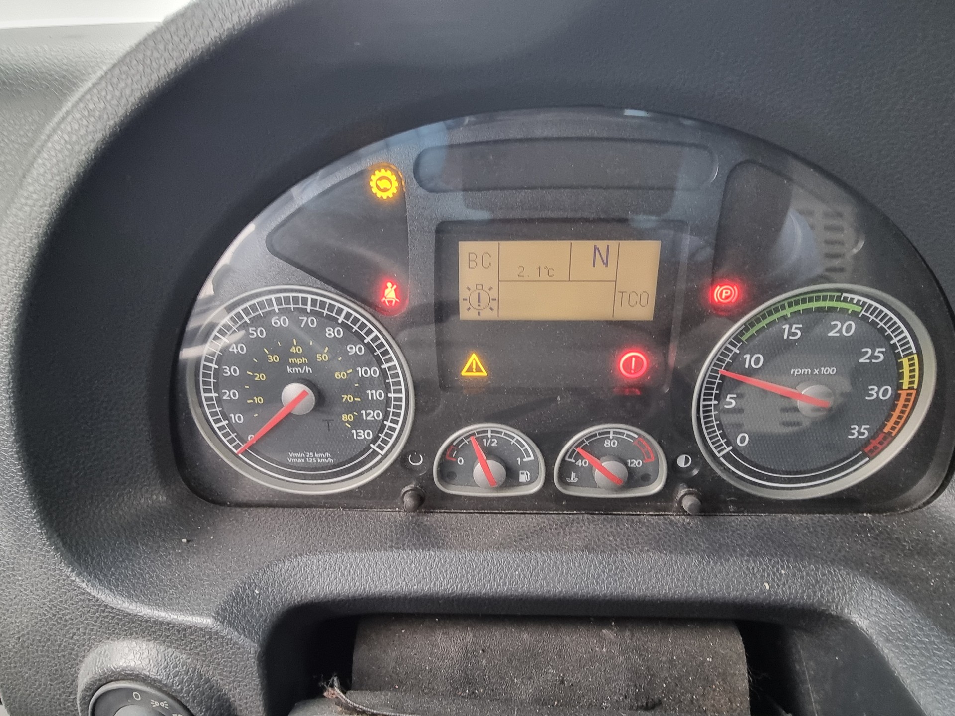 IVECO Eurocargo 140E25-image-8