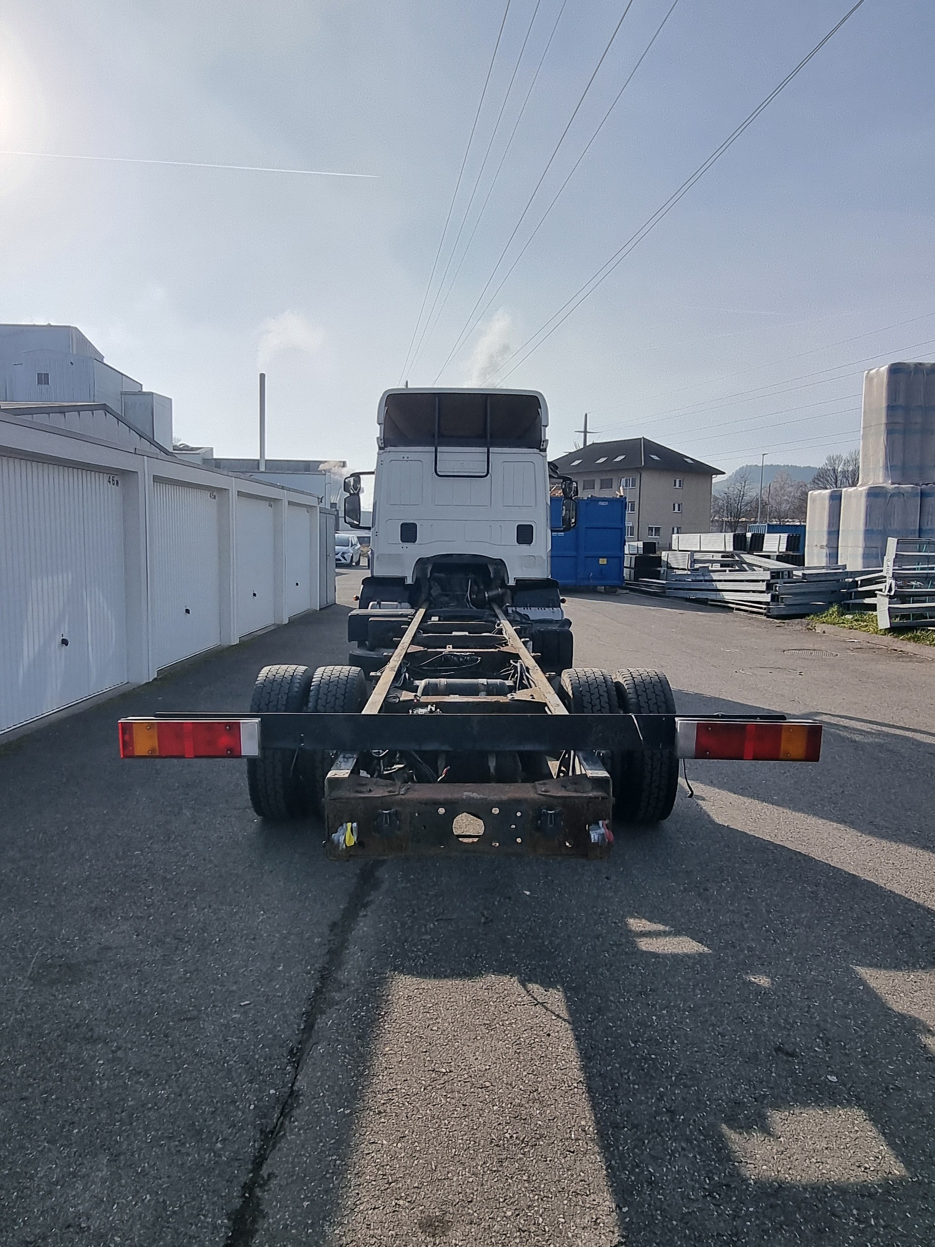 IVECO Eurocargo 140E25-image-4