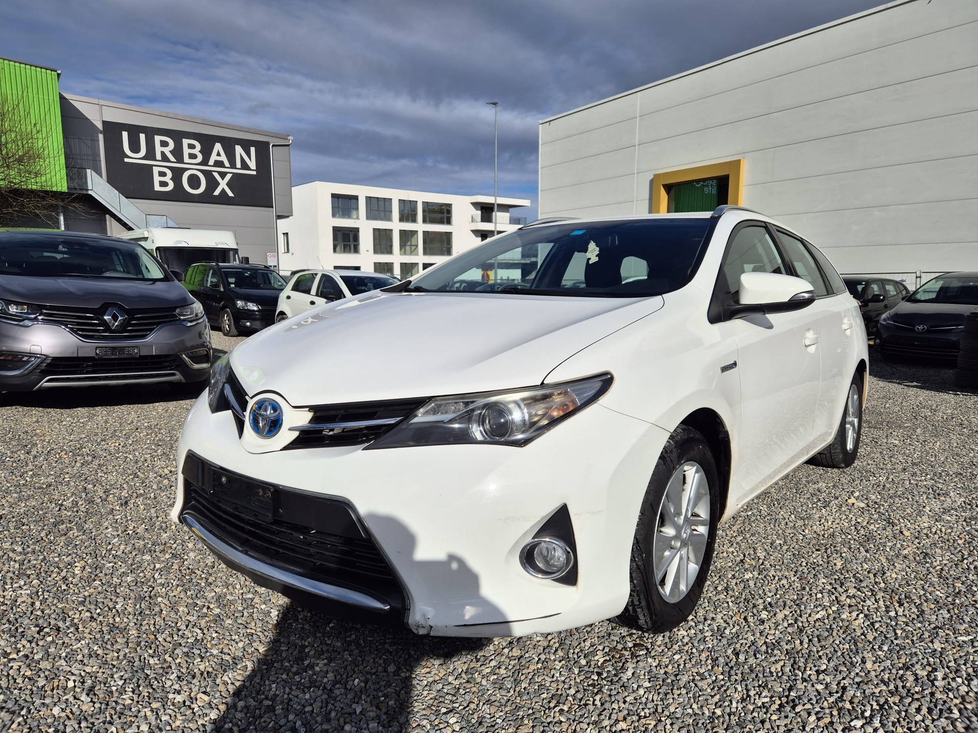 TOYOTA Auris Touring Sports 1.8 16V HSD Linea Luna-image-2