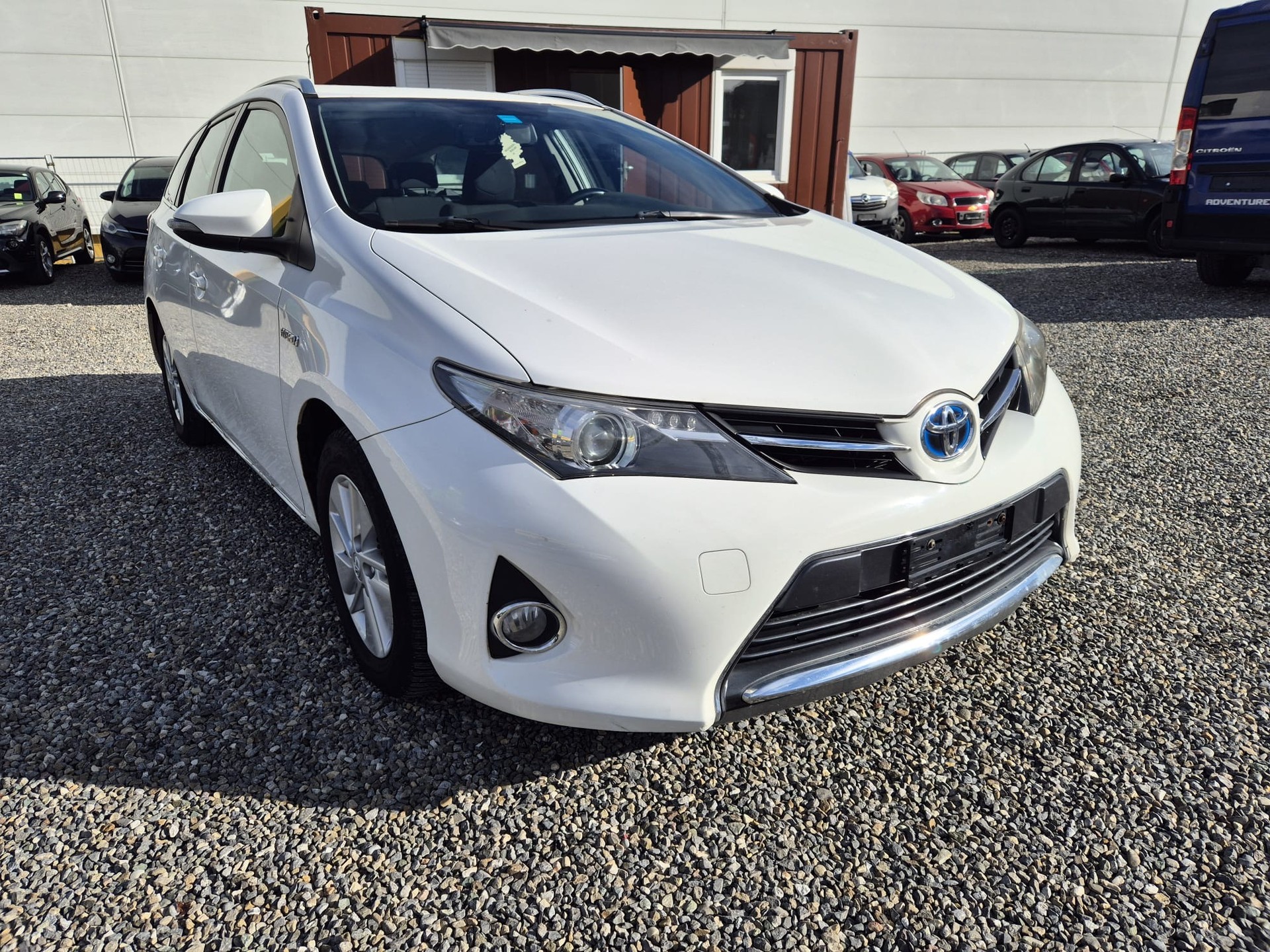 TOYOTA Auris Touring Sports 1.8 16V HSD Linea Luna
