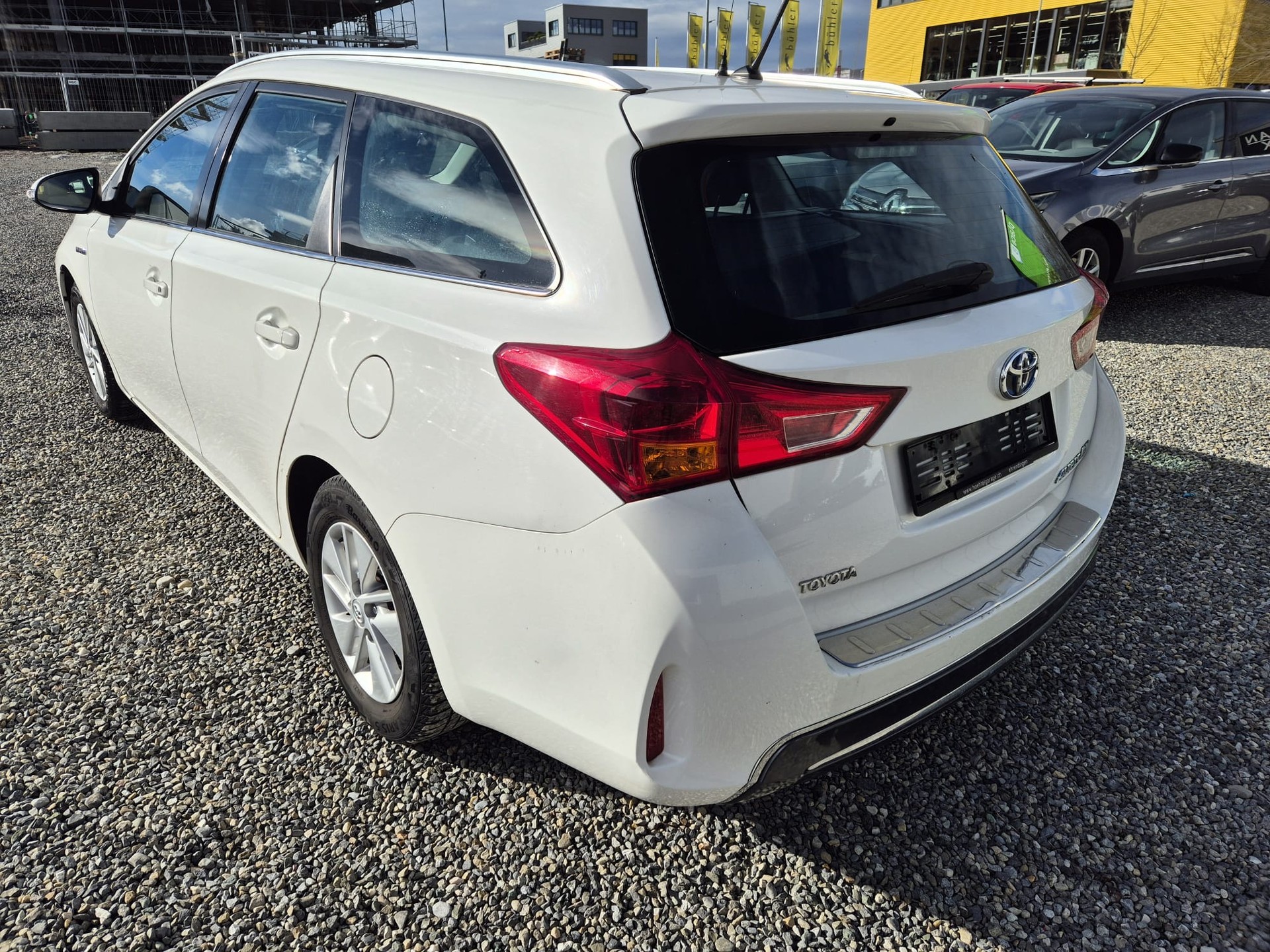 TOYOTA Auris Touring Sports 1.8 16V HSD Linea Luna-image-4