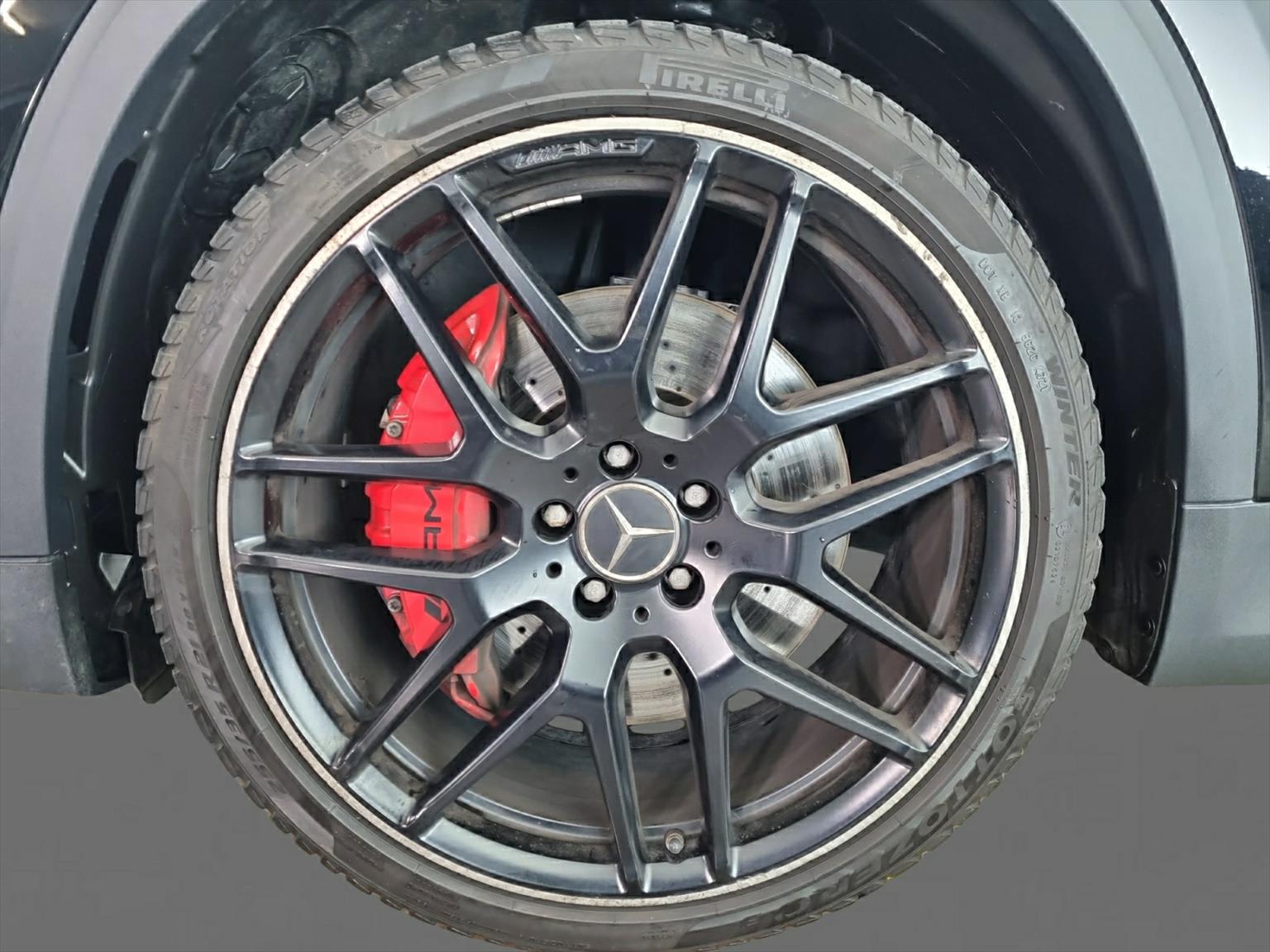 MERCEDES-BENZ GLA 45 AMG S 4Matic+-image-15