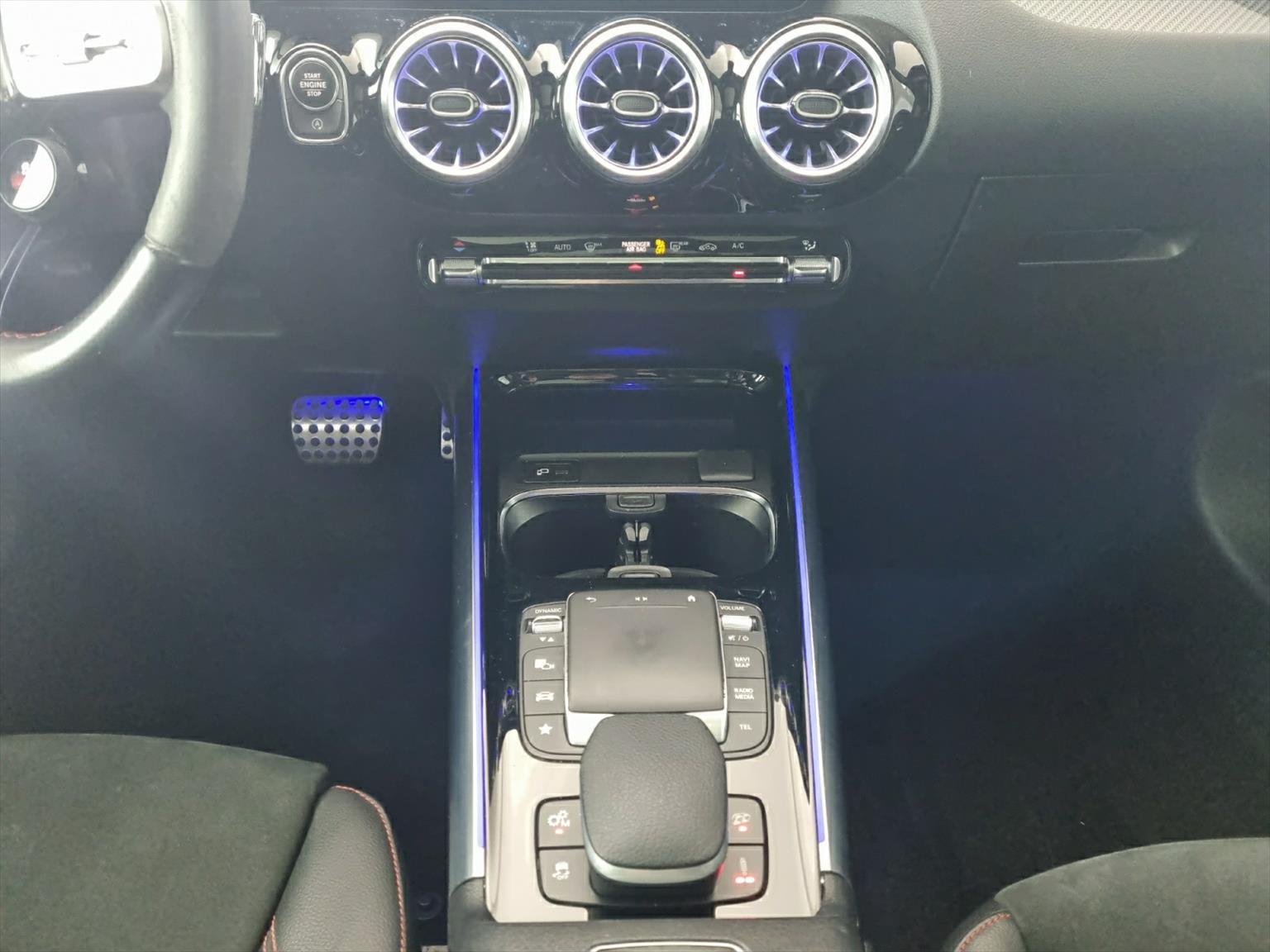 MERCEDES-BENZ GLA 45 AMG S 4Matic+-image-7