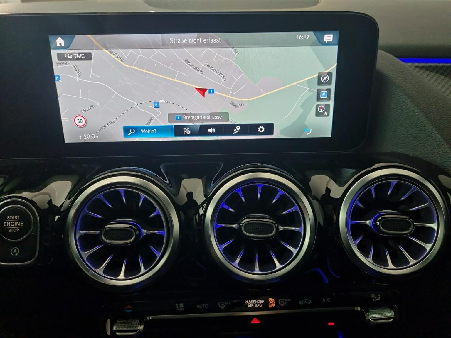 MERCEDES-BENZ GLA 45 AMG S 4Matic+-image-10