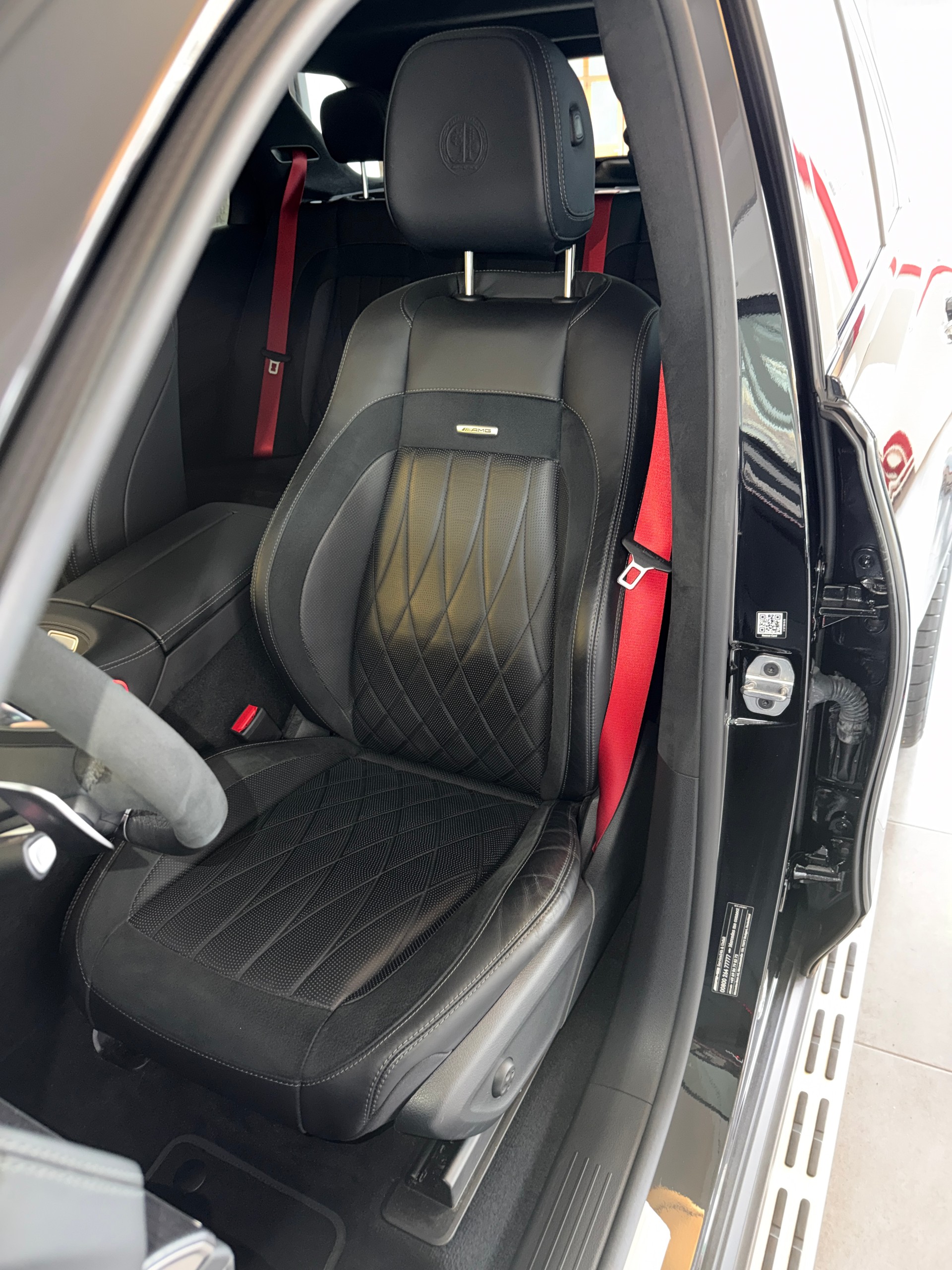 MERCEDES-BENZ GLE 63 S AMG 4Matic+ 9G-Speedshift-image-10