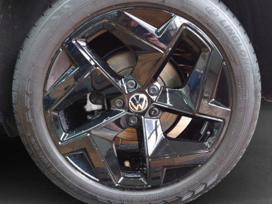 VW Tiguan 2.0TDI R-Line 4M-image-11