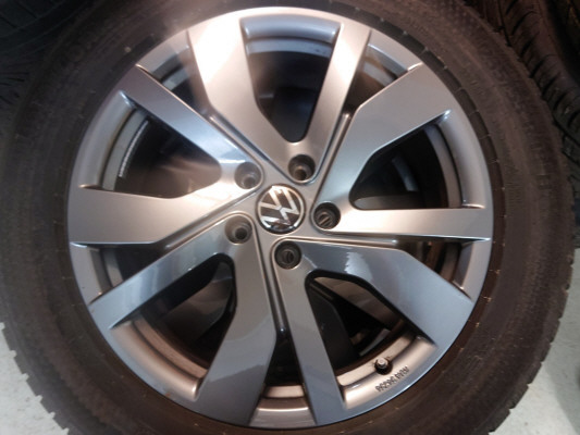 VW Tiguan 2.0TDI R-Line 4M-image-12