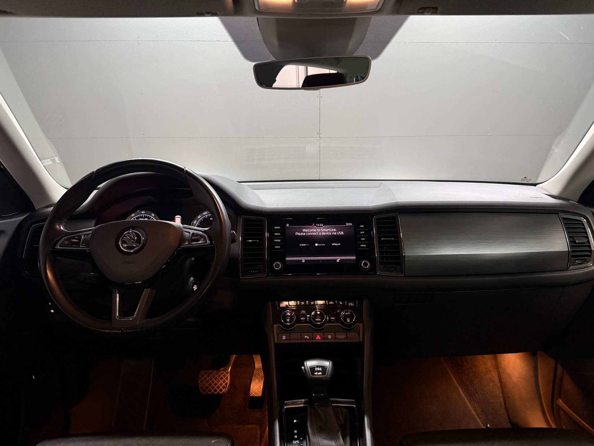 SKODA Kodiaq 2.0 TSI Ambition 4x4-image-11