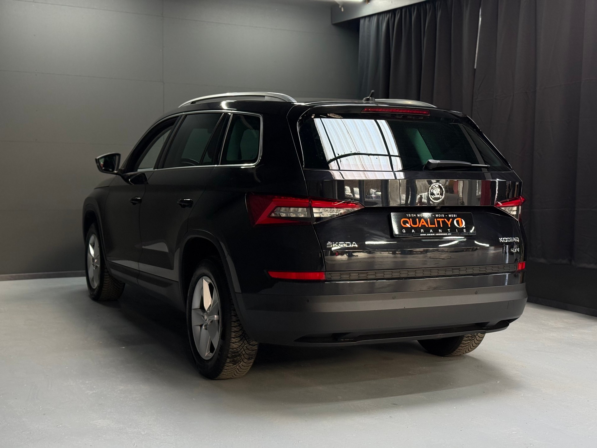 SKODA Kodiaq 2.0 TSI Ambition 4x4-image-8