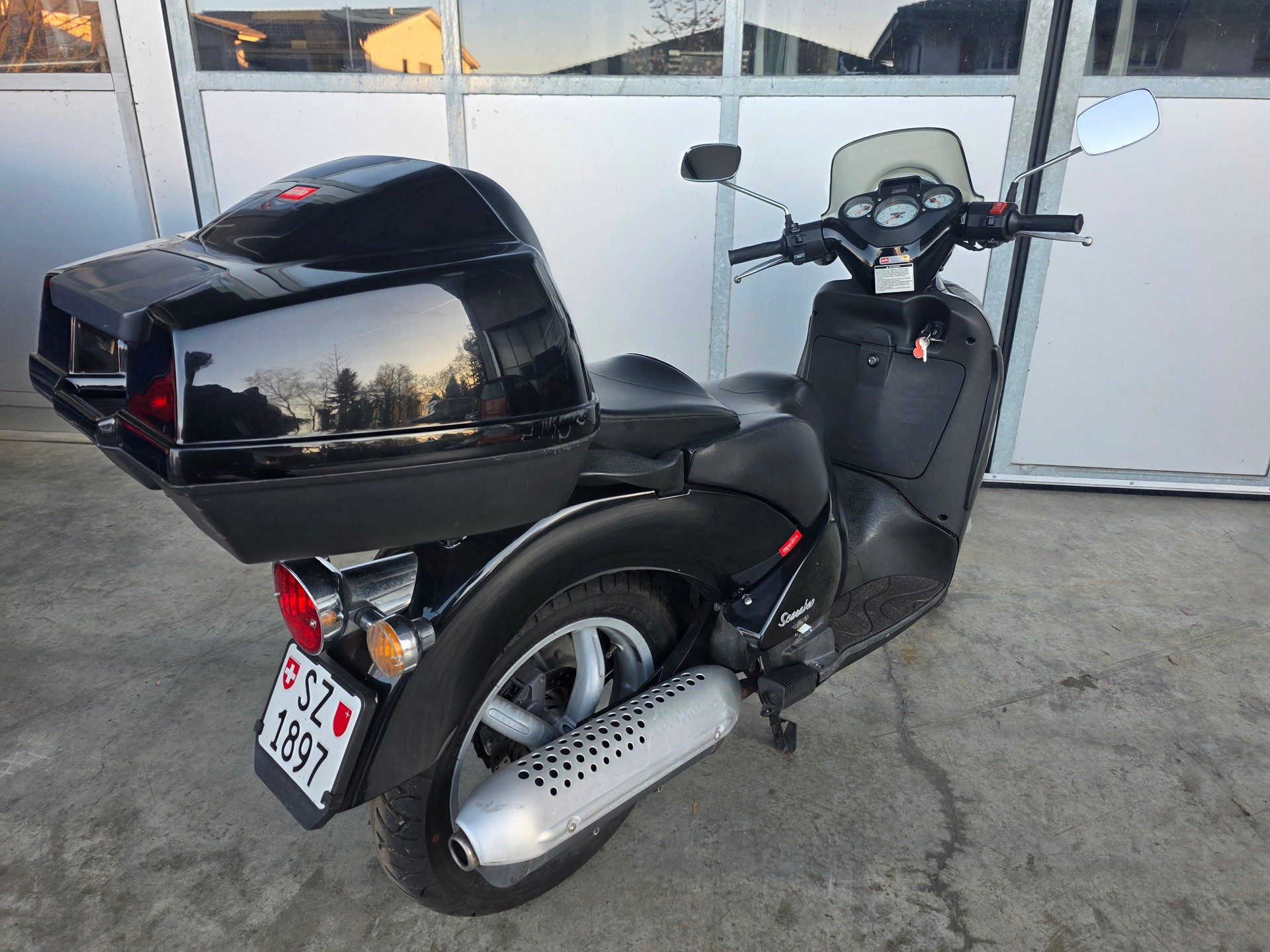 APRILIA Scarabeo 125-image-2
