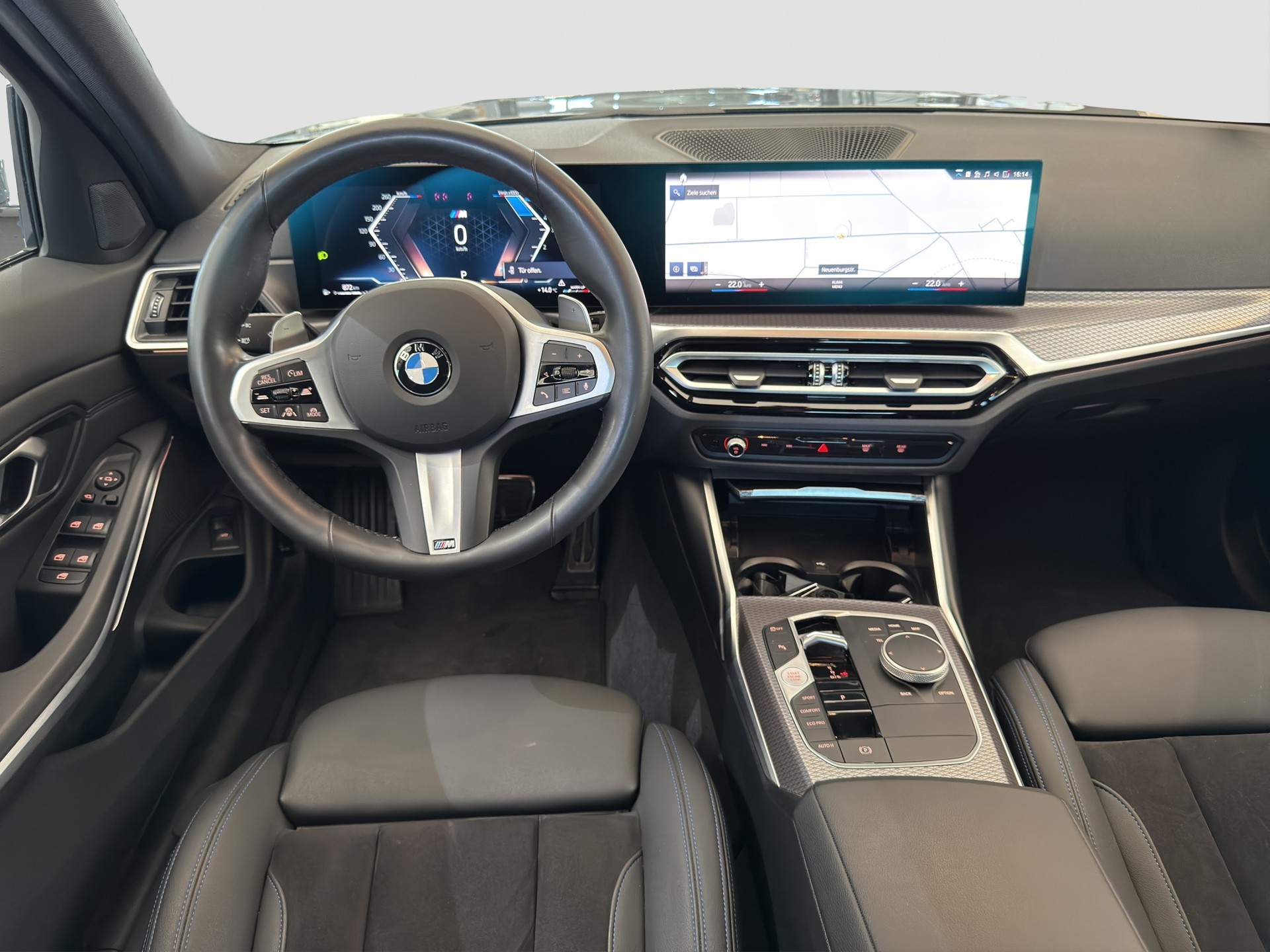 BMW 320d xDrive 48V Touring Steptronic M Sport-image-9