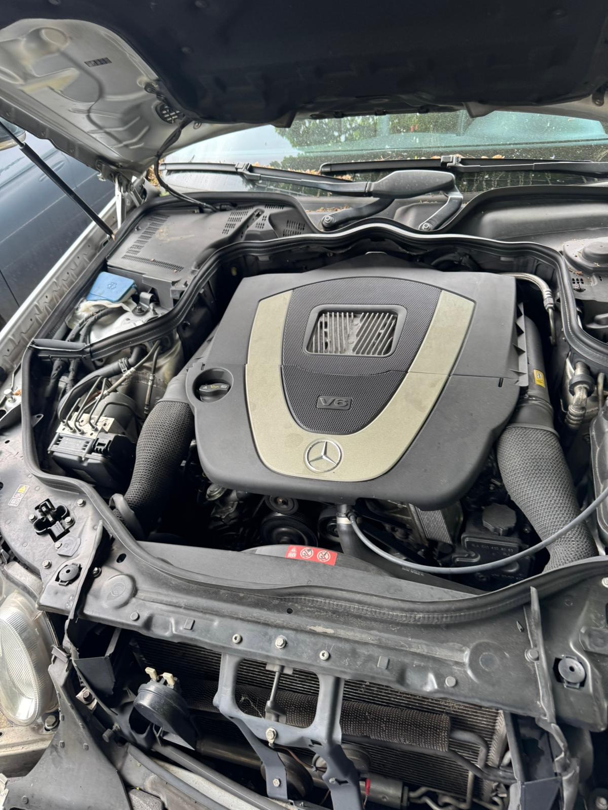 MERCEDES-BENZ E 280-image-2
