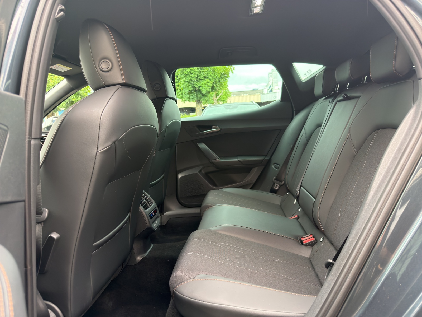 CUPRA 1.5 eTSI-image-9