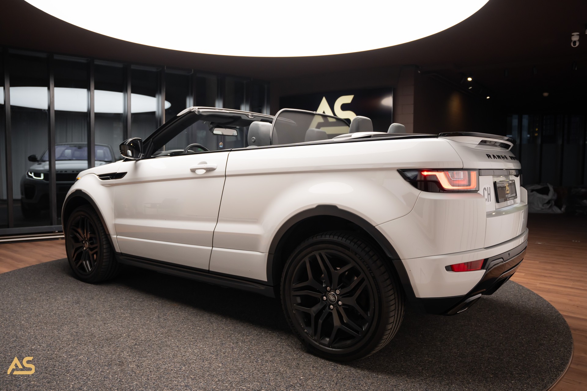 LAND ROVER Range Rover Evoque Convertible HSE Dyn. Cabriolet 241 PS (CH) HEAD-UP | SITZKLIMA | MFK 2026-image-4